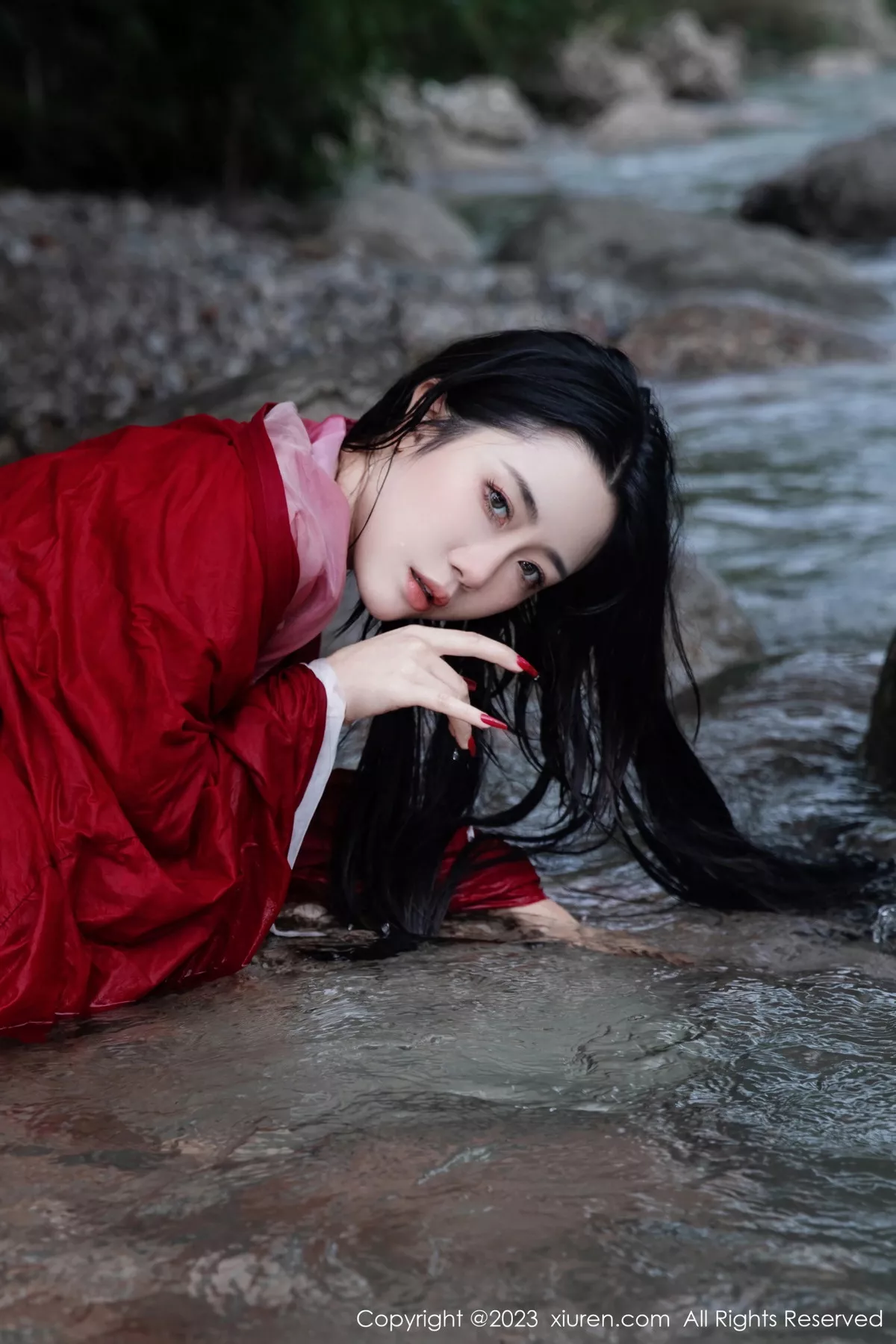 秀人集.com_[XiuRen秀人网]No.7295_模特严利娅Yuliya妲己扮演性感红色薄透古装服饰秀美臀诱惑写真89P