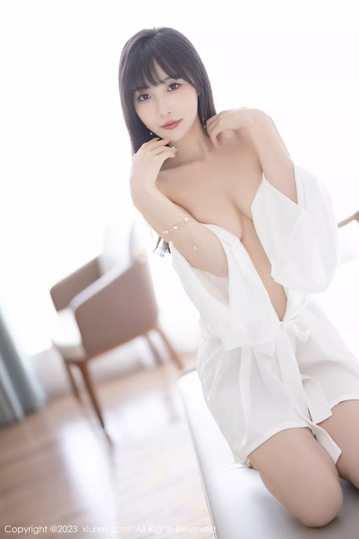 秀人集.com_[XiuRen秀人网]No.7297_模特林星阑性感白色连衣长裙配凉高跟半撩秀翘臀美腿诱惑写真84P