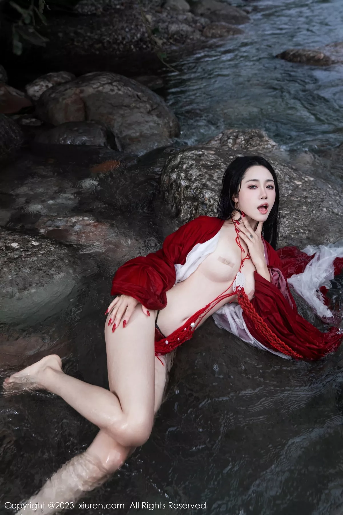 秀人集.com_[XiuRen秀人网]No.7295_模特严利娅Yuliya妲己扮演性感红色薄透古装服饰秀美臀诱惑写真89P