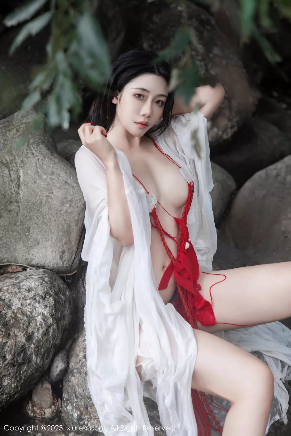 秀人集.com_[XiuRen秀人网]No.7295_模特严利娅Yuliya妲己扮演性感红色薄透古装服饰秀美臀诱惑写真89P