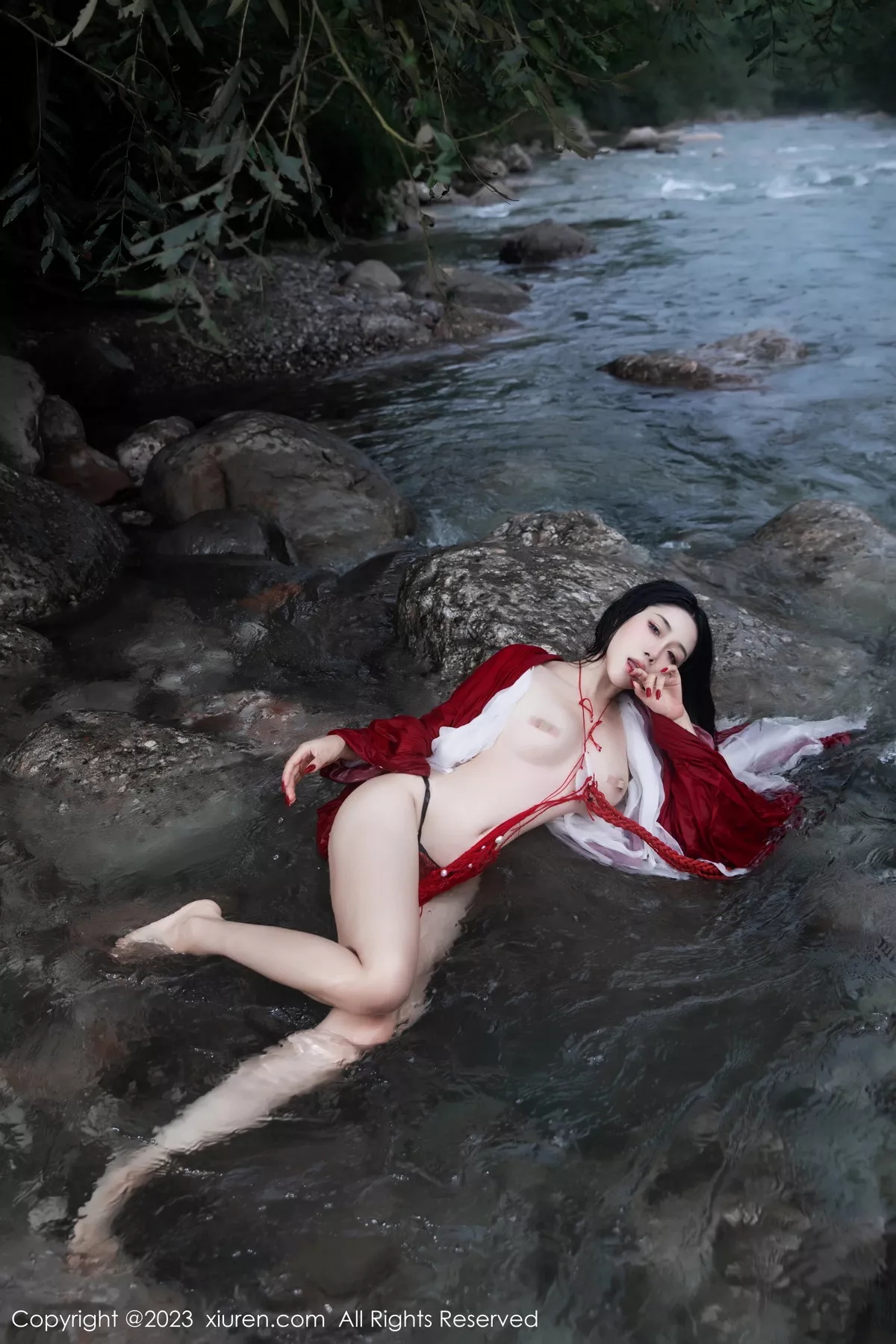 秀人集.com_[XiuRen秀人网]No.7295_模特严利娅Yuliya妲己扮演性感红色薄透古装服饰秀美臀诱惑写真89P