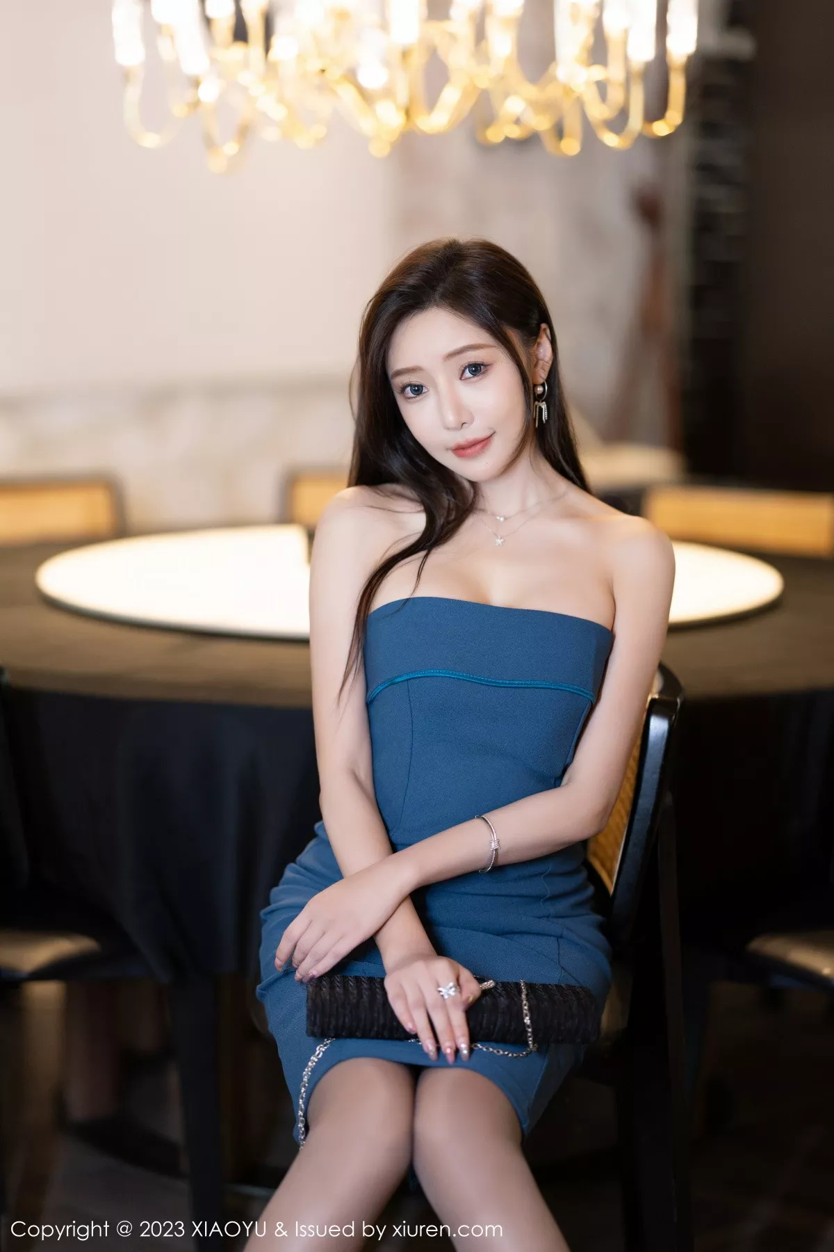 秀人集.com_[XiaoYu画语界]Vol.1116_女神王馨瑶yanni性感薄纱轻透内衣配灰丝袜秀曼妙身姿诱惑写真80P