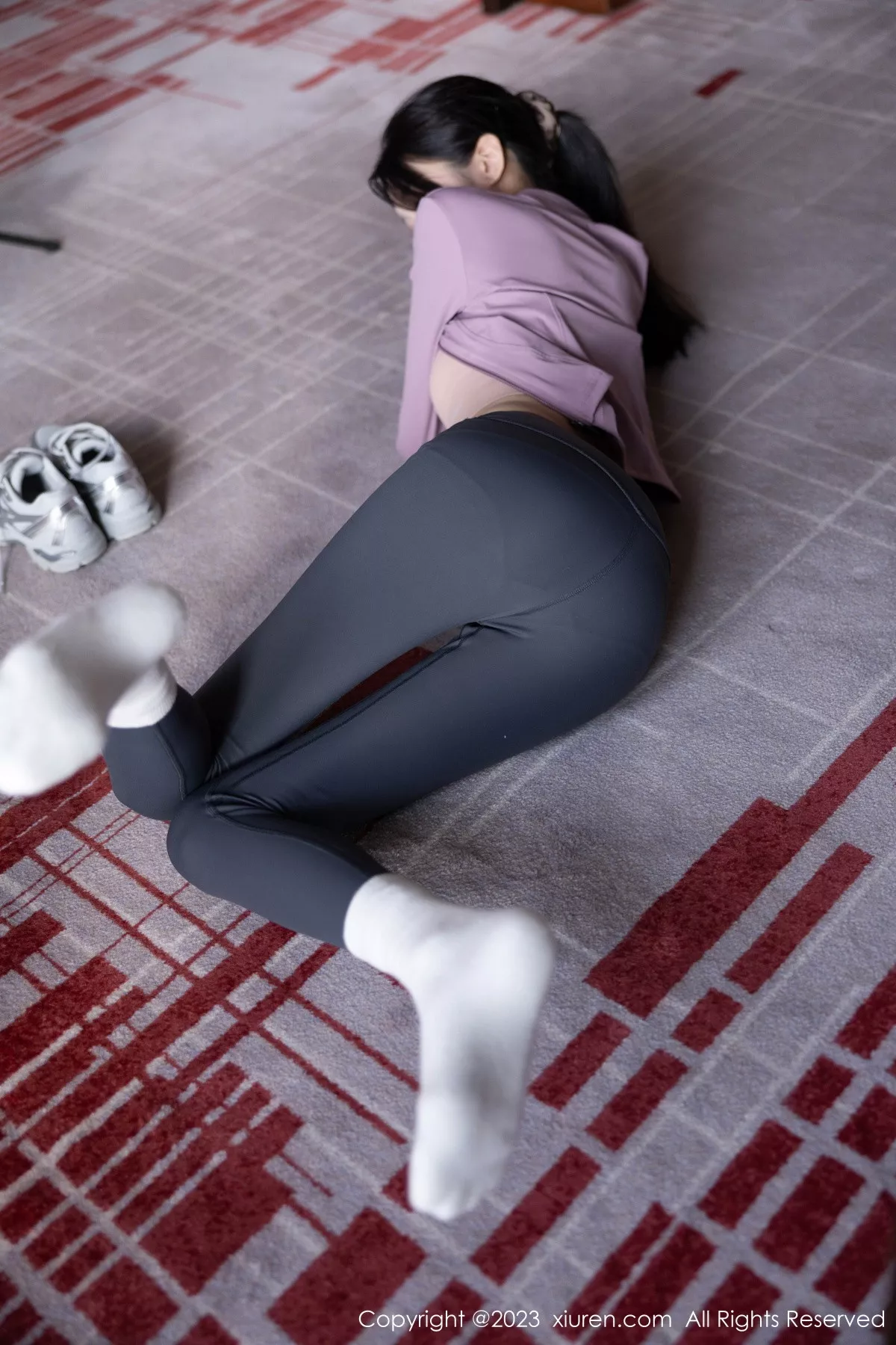 秀人集.com_[XiuRen秀人网]No.7438_模特程程程健身房紫灰色上衣配灰色运动裤秀曼妙身姿诱惑写真84P