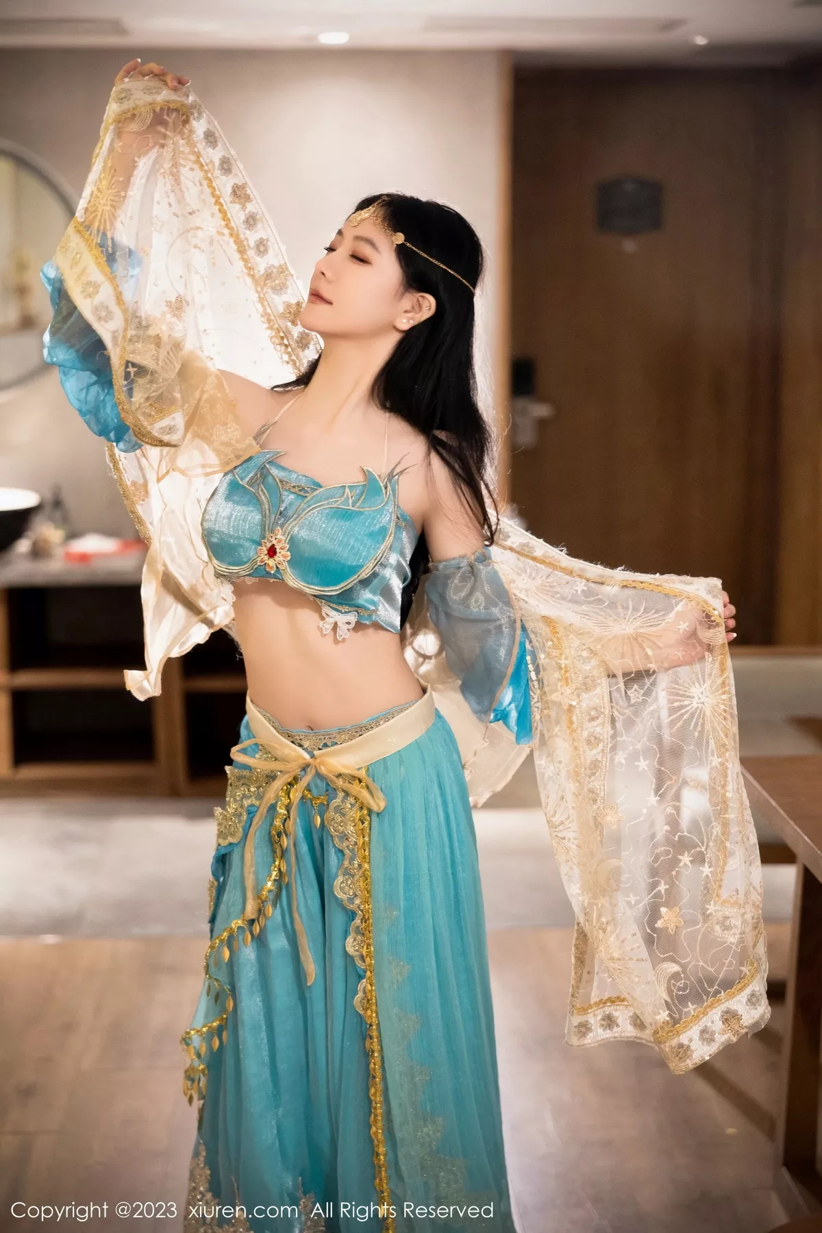 秀人集.com_[XiuRen秀人网]No.7469_模特幼幼性感蓝色西域舞娘短裙露黑色内裤秀白嫩美腿诱惑写真82P