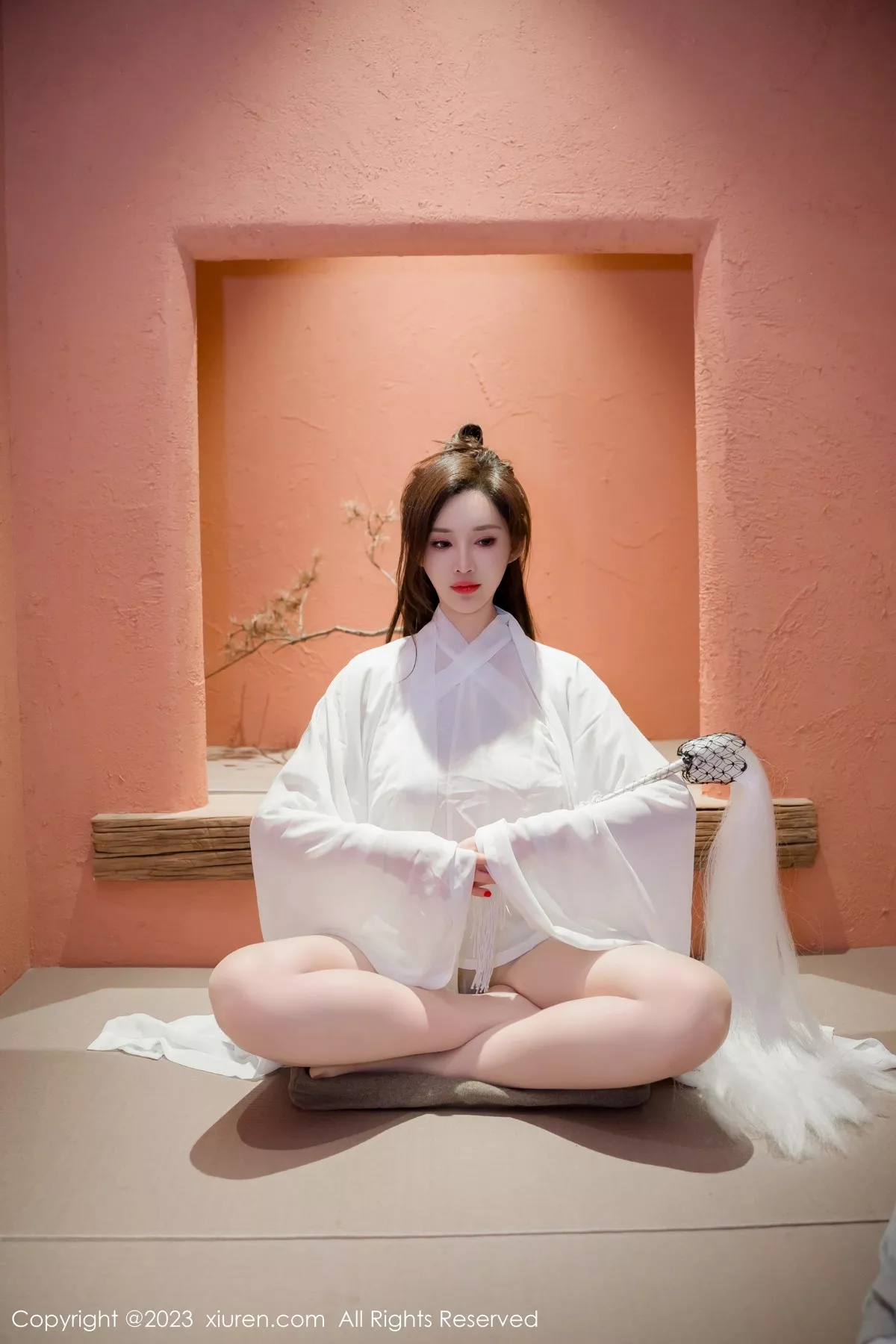 秀人集.com_[XiuRen秀人网]No.7466_女神Carol周妍希仙姑造型白色道袍服配超薄肉丝秀美腿诱惑写真95P