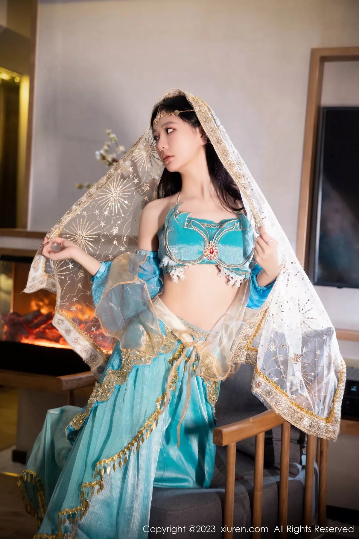 秀人集.com_[XiuRen秀人网]No.7469_模特幼幼性感蓝色西域舞娘短裙露黑色内裤秀白嫩美腿诱惑写真82P