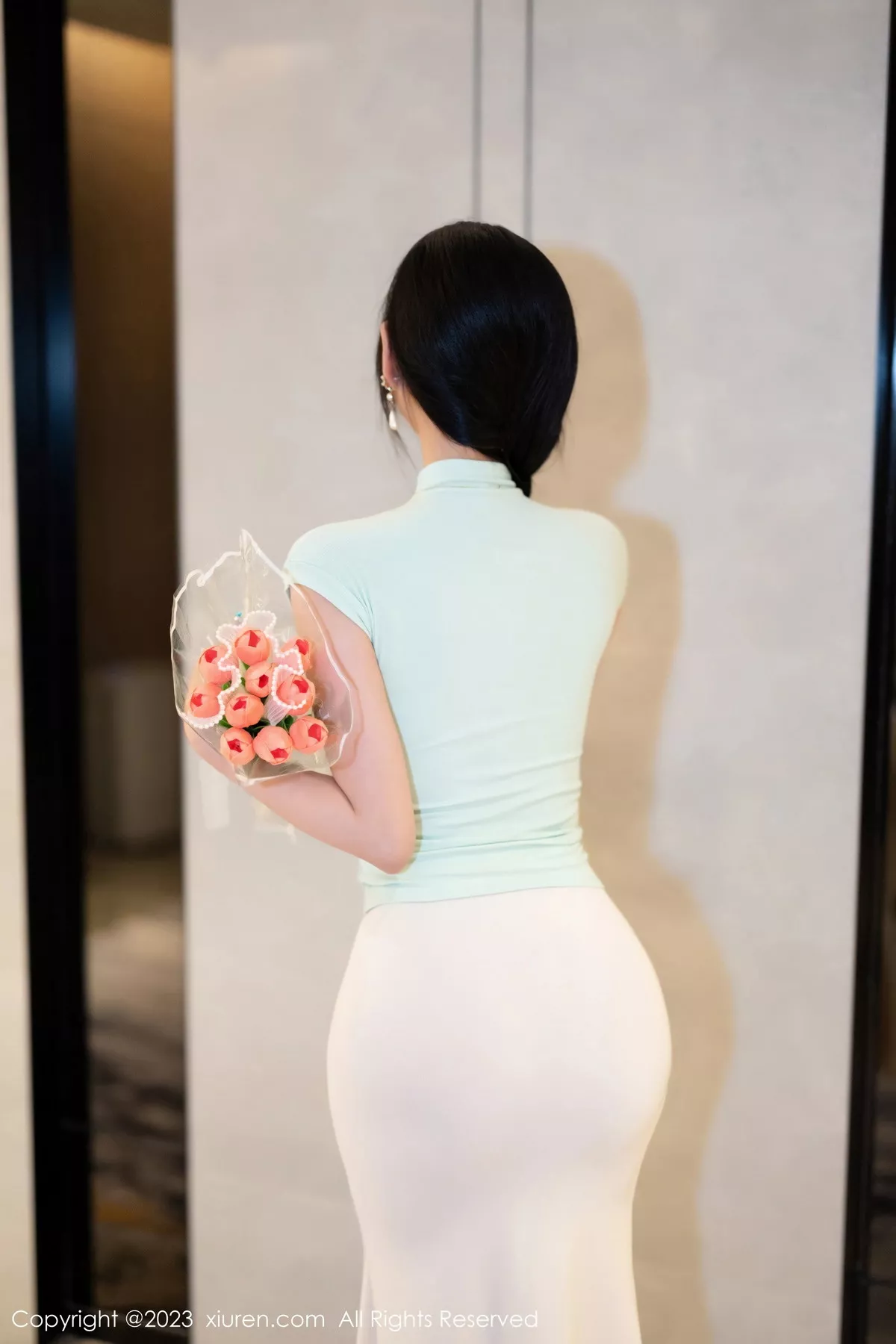 秀人集.com_[XiuRen秀人网]No.7481_女神杨晨晨Yome淡绿色上衣露白色蕾丝内衣秀丰腴身材诱惑写真84P