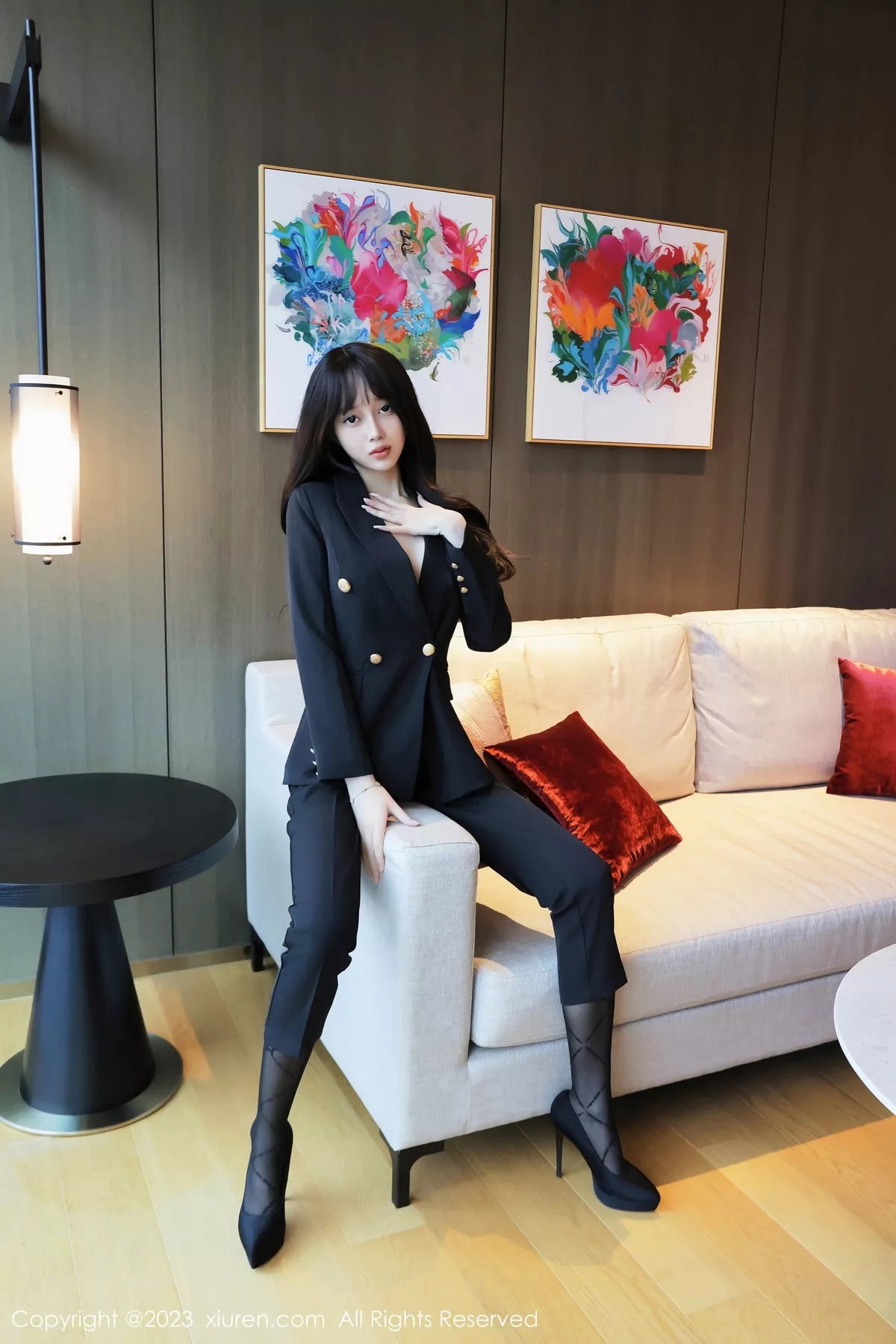 秀人集.com_[XiuRen秀人网]No.7502_模特玥儿玥er性感薄纱暖灰内衣配黑丝裤袜秀曼妙身姿诱惑写真78P