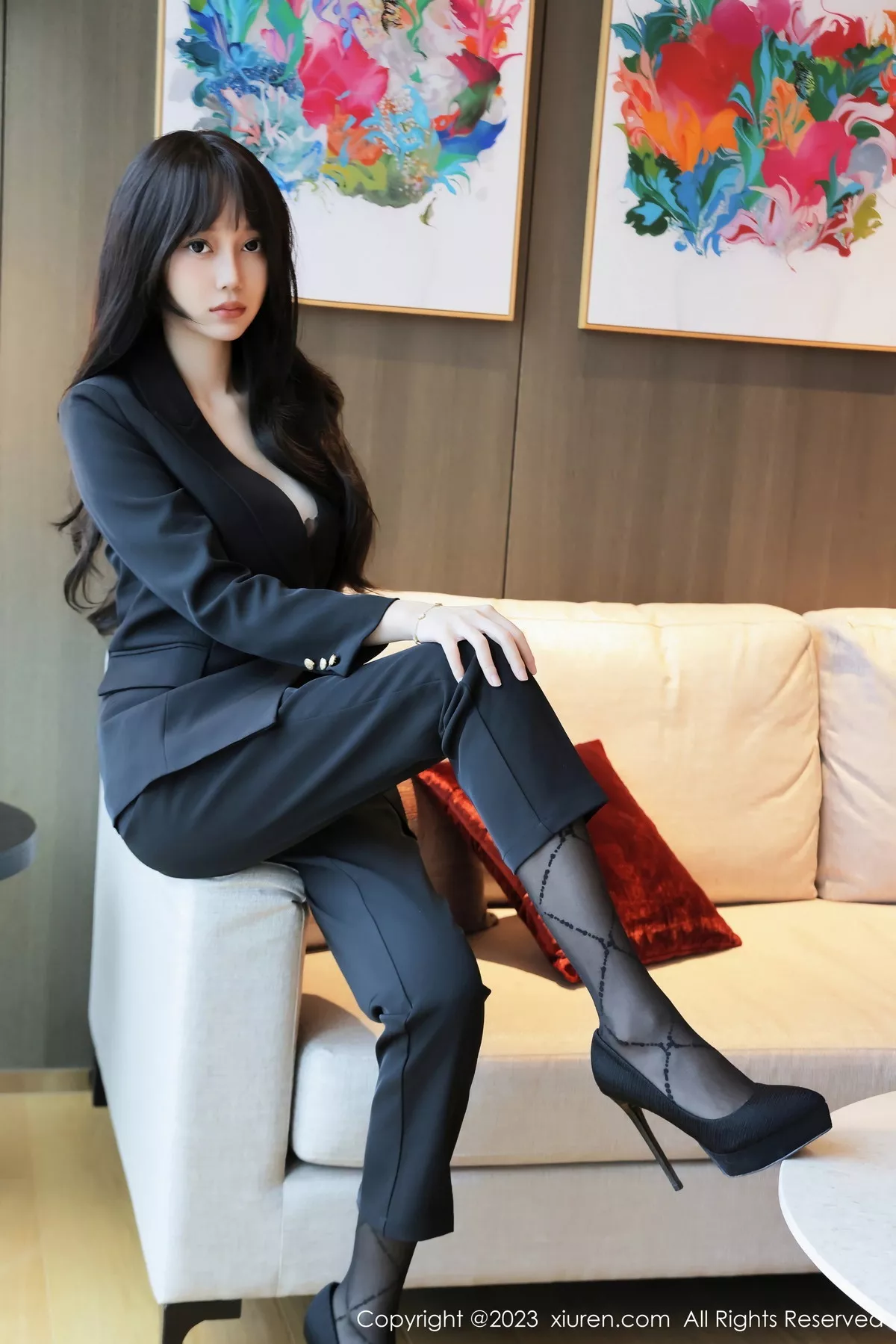 秀人集.com_[XiuRen秀人网]No.7502_模特玥儿玥er性感薄纱暖灰内衣配黑丝裤袜秀曼妙身姿诱惑写真78P