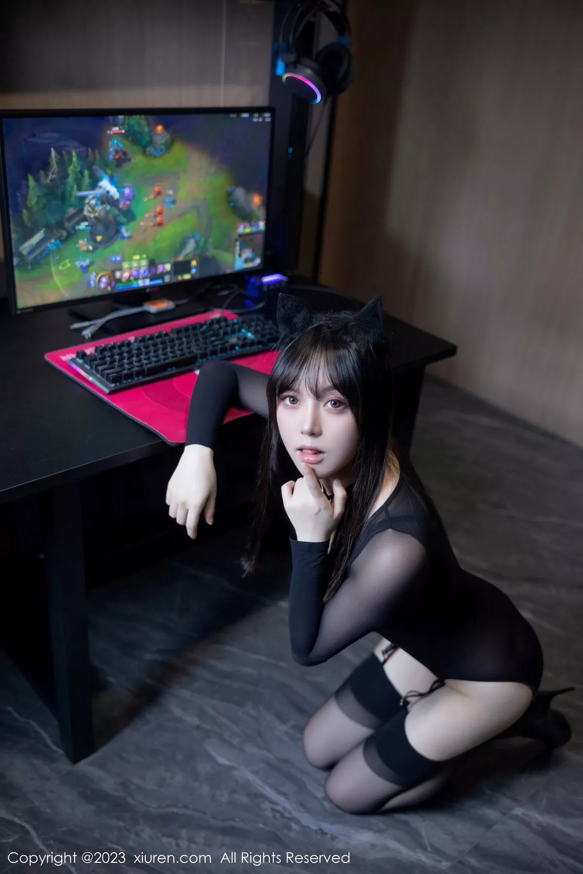 秀人集.com_[XiuRen秀人网]No.7506_模特豆瓣酱性感黑色薄纱轻透服露黑色内衣秀丰满身材诱惑写真83P