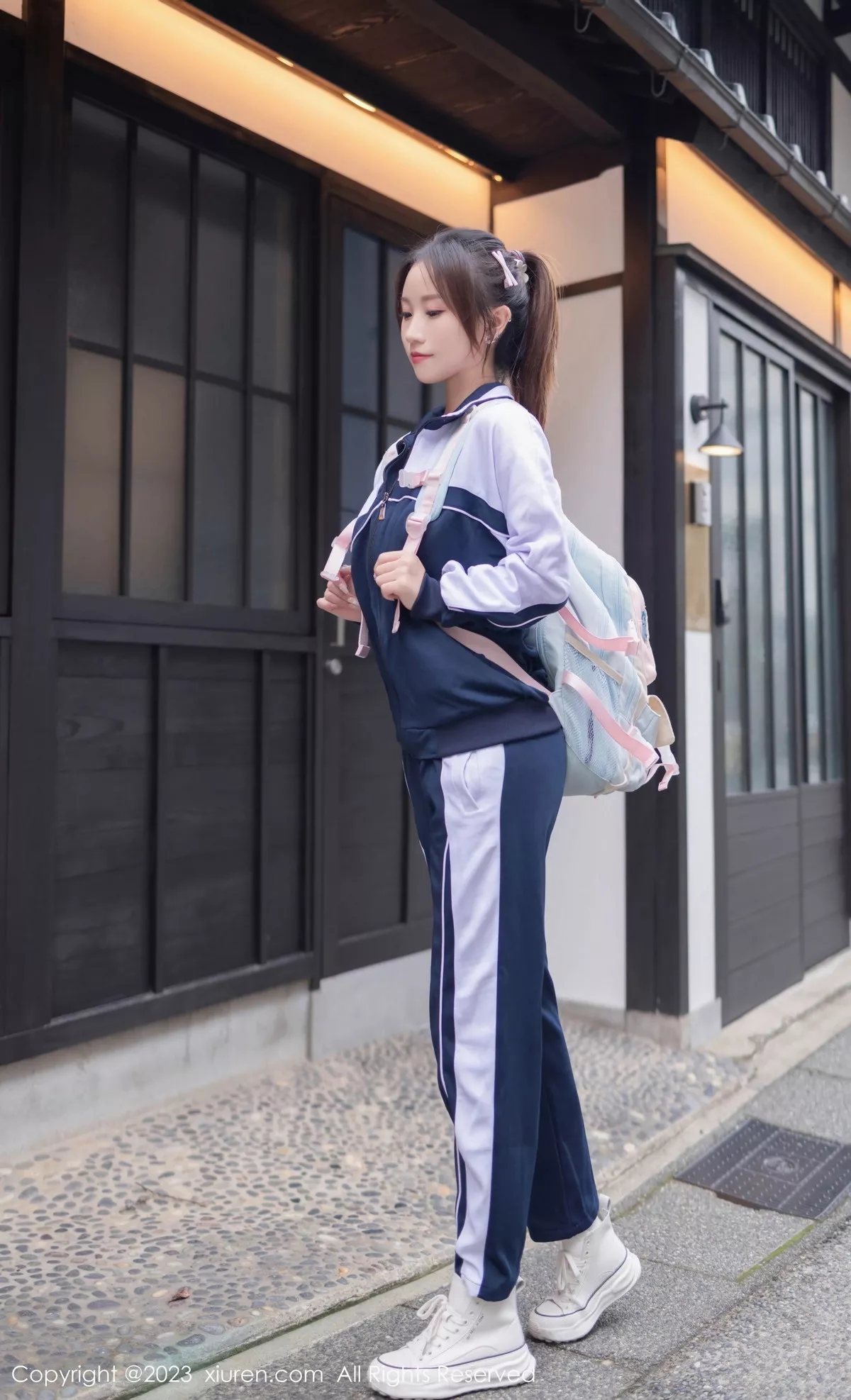 秀人集.com_[XiuRen秀人网]No.7528_模特杏子Yada脱普蓝色学妹制服露白色内衣秀曼妙身姿诱惑写真89P