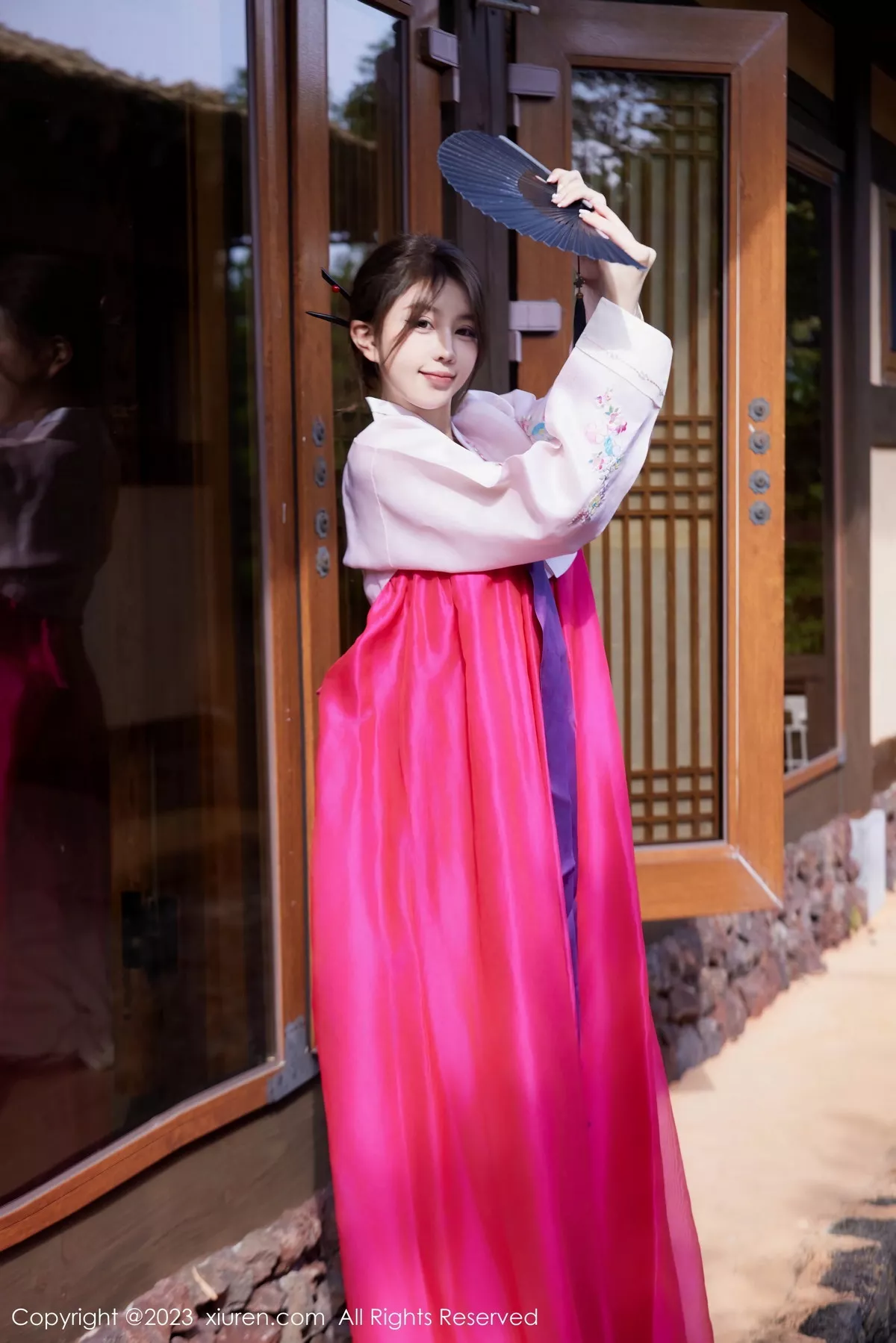 秀人集.com_[XiuRen秀人网]No.7522_模特tina_甜仔性感红色大长今服饰半脱秀凹凸身材惹火诱惑写真58P