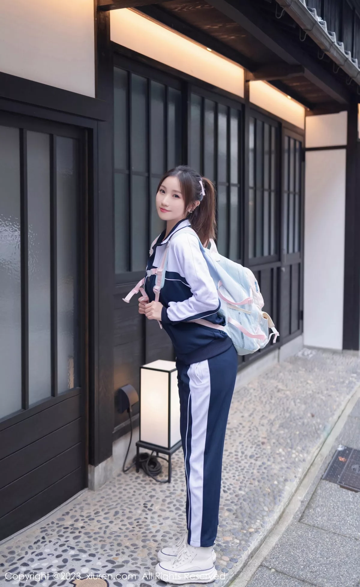 秀人集.com_[XiuRen秀人网]No.7528_模特杏子Yada脱普蓝色学妹制服露白色内衣秀曼妙身姿诱惑写真89P