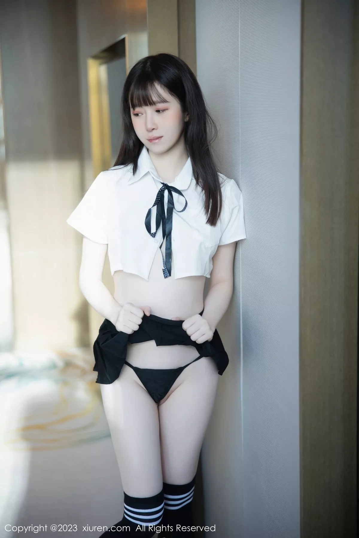 秀人集.com_[XiuRen秀人网]No.7534_模特林悠悠性感短款白T配黑色短裙半撩秀翘臀美腿惹火诱惑写真81P