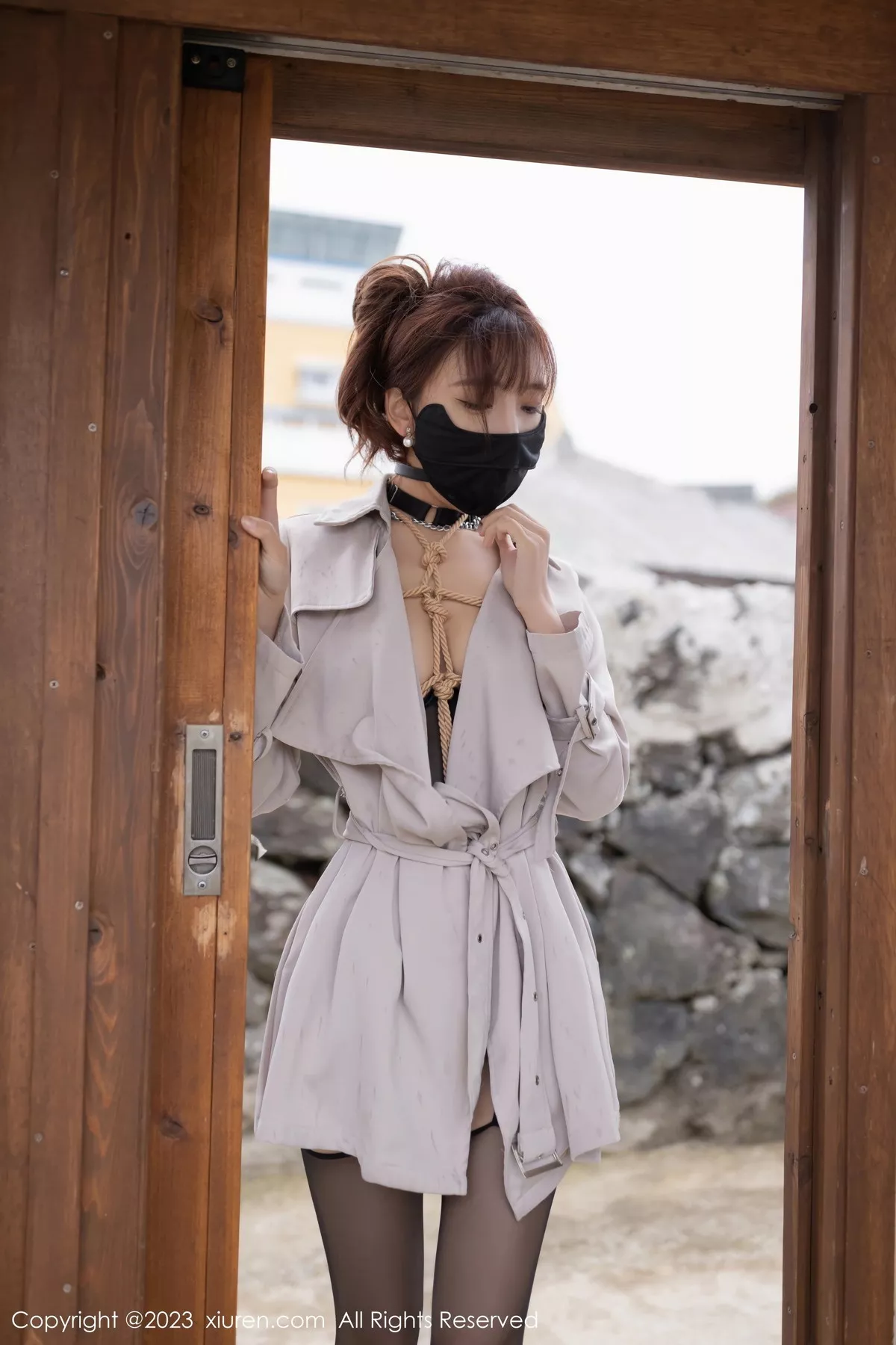 秀人集.com_[XiuRen秀人网]No.7538_模特陆萱萱情趣捆绑主题黑色情趣服饰配黑丝吊袜撩人诱惑写真79P