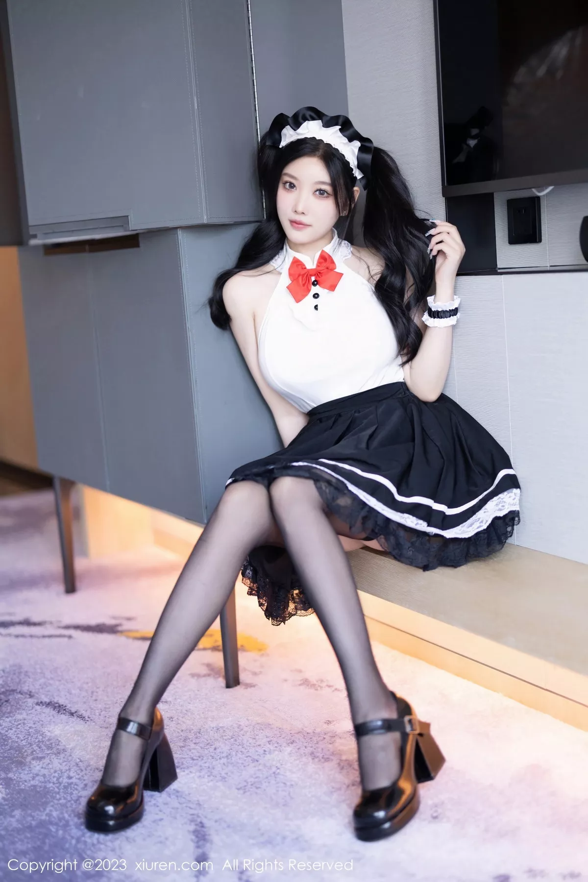 秀人集.com_[XiuRen秀人网]No.7590_女神杨晨晨Yome性感白色蕾丝内衣配白丝袜秀丰满身材诱惑写真92P