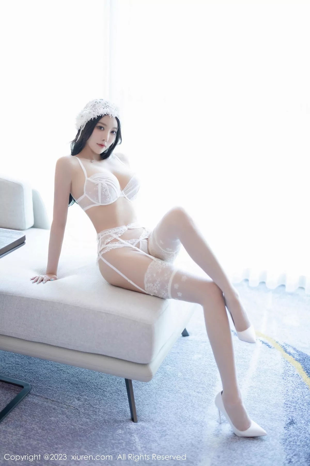 秀人集.com_[XiuRen秀人网]No.7590_女神杨晨晨Yome性感白色蕾丝内衣配白丝袜秀丰满身材诱惑写真92P