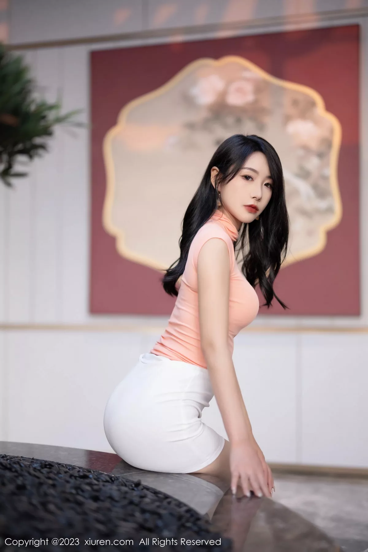 秀人集.com_[XiuRen秀人网]No.7619_模特苏苏阿性感淡红上衣配白短裙露浅色内衣秀曼妙身姿诱惑写真91P