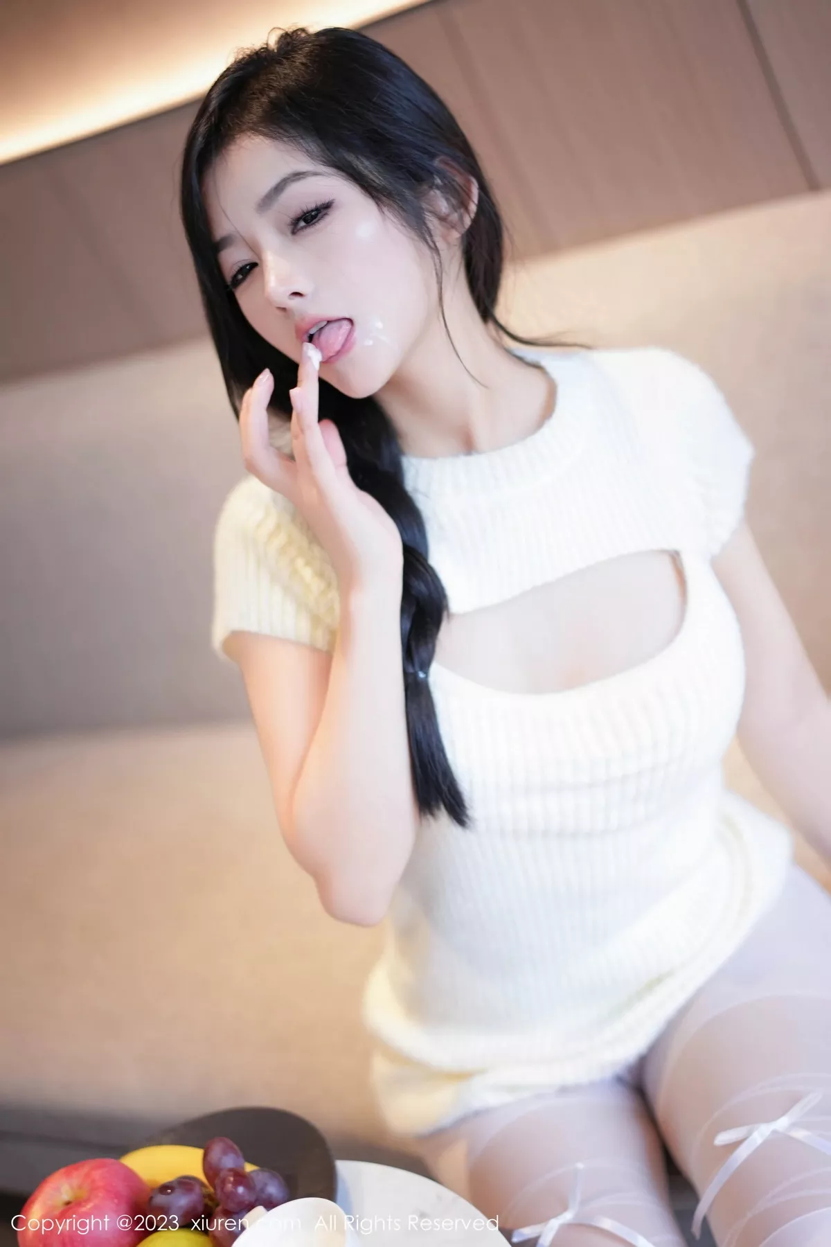 秀人集.com_[XiuRen秀人网]No.7542_模特小逗逗性感黑色OL装露蓝灰色蕾丝内衣配超薄黑丝诱惑写真78P