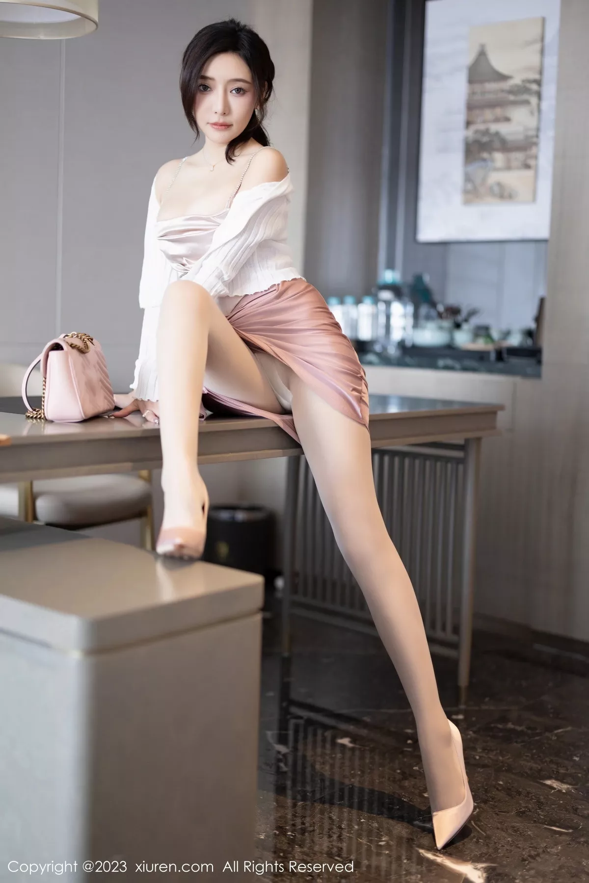 秀人集.com_[XiuRen秀人网]No.7640_女神王馨瑶yanni粉色连衣短裙+黑色情趣服秀完美身材诱惑写真88P