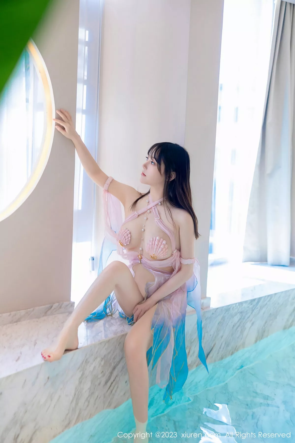 秀人集.com_[XiuRen秀人网]No.7650_模特豆瓣酱泳池场景性感粉色情趣服饰秀丰满身材惹火诱惑写真77P