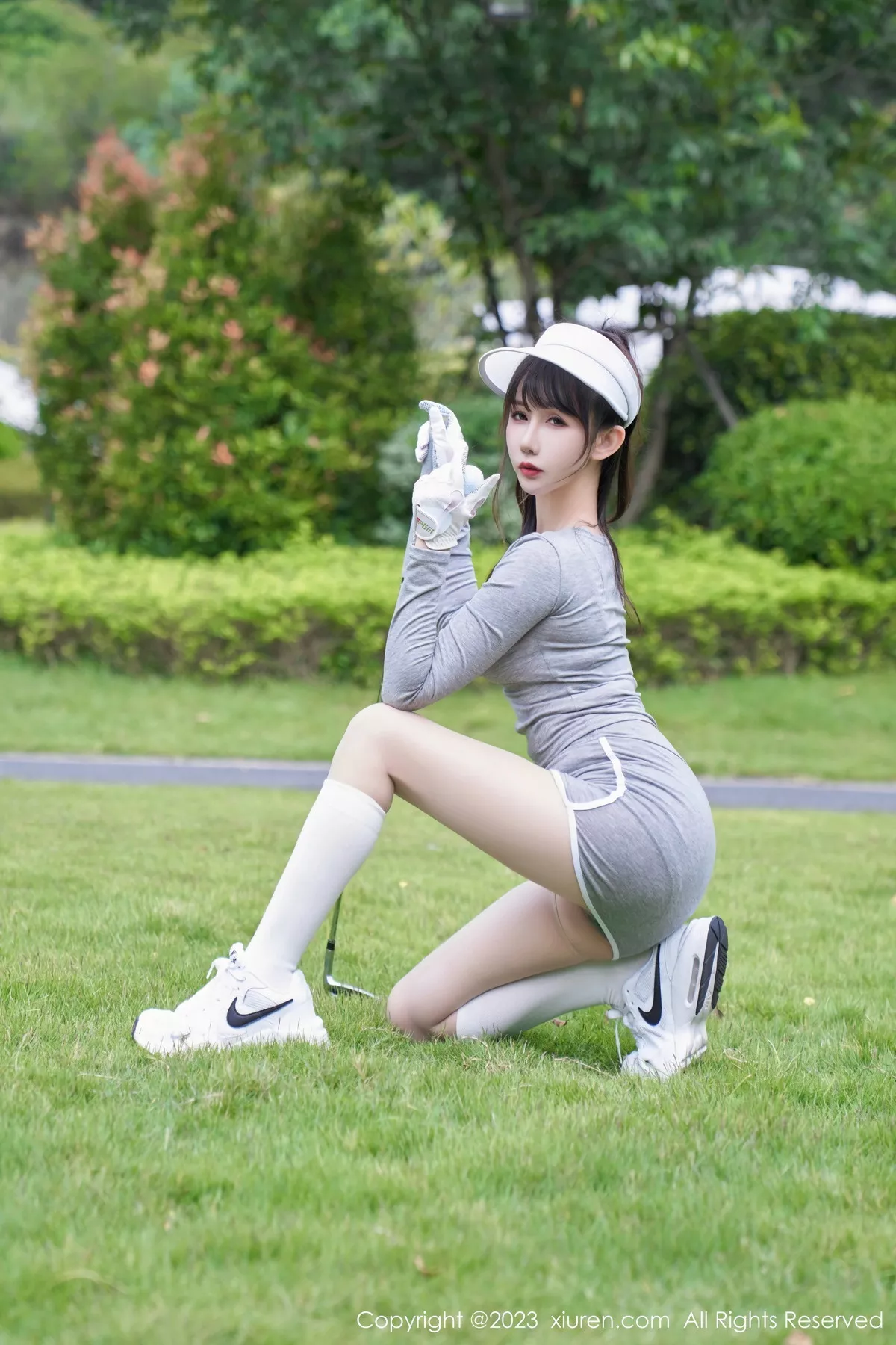 秀人集.com_[XiuRen秀人网]No.7657_模特波巧酱性感灰色运动套装露白色内衣秀凹凸身材完美诱惑写真84P