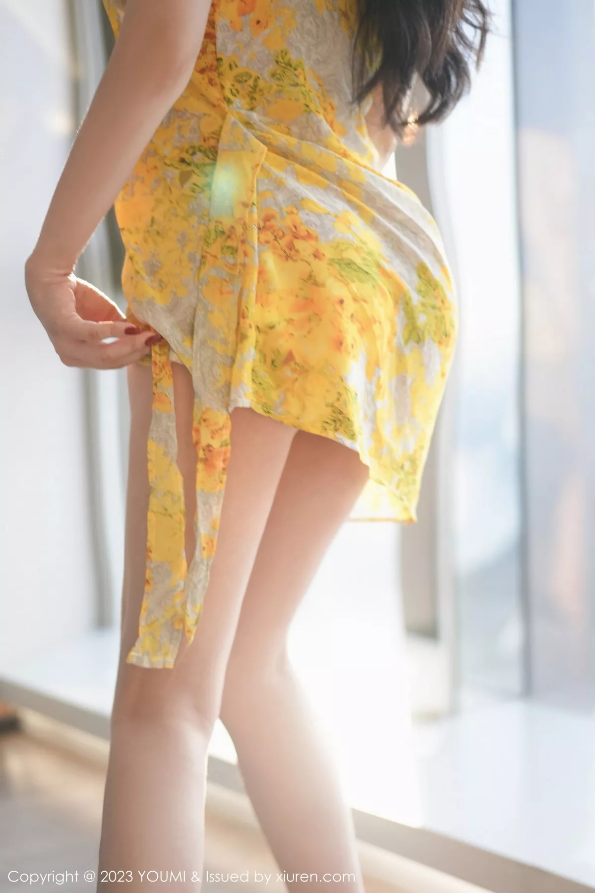 秀人集.com_[YouMi尤蜜荟]Vol.1002_模特心妍小公主性感黄色碎花裙低胸秀惹火身材露豪乳诱惑写真70P