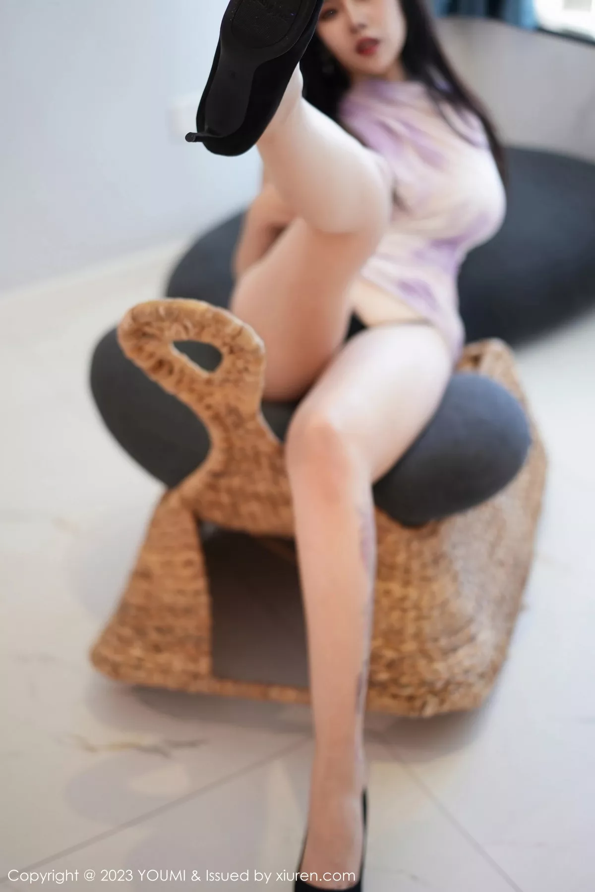 秀人集.com_[YouMi尤蜜荟]Vol.1003_模特周思乔Betty性感浅紫连衣短裙秀凹凸惹火身材极致诱惑写真69P