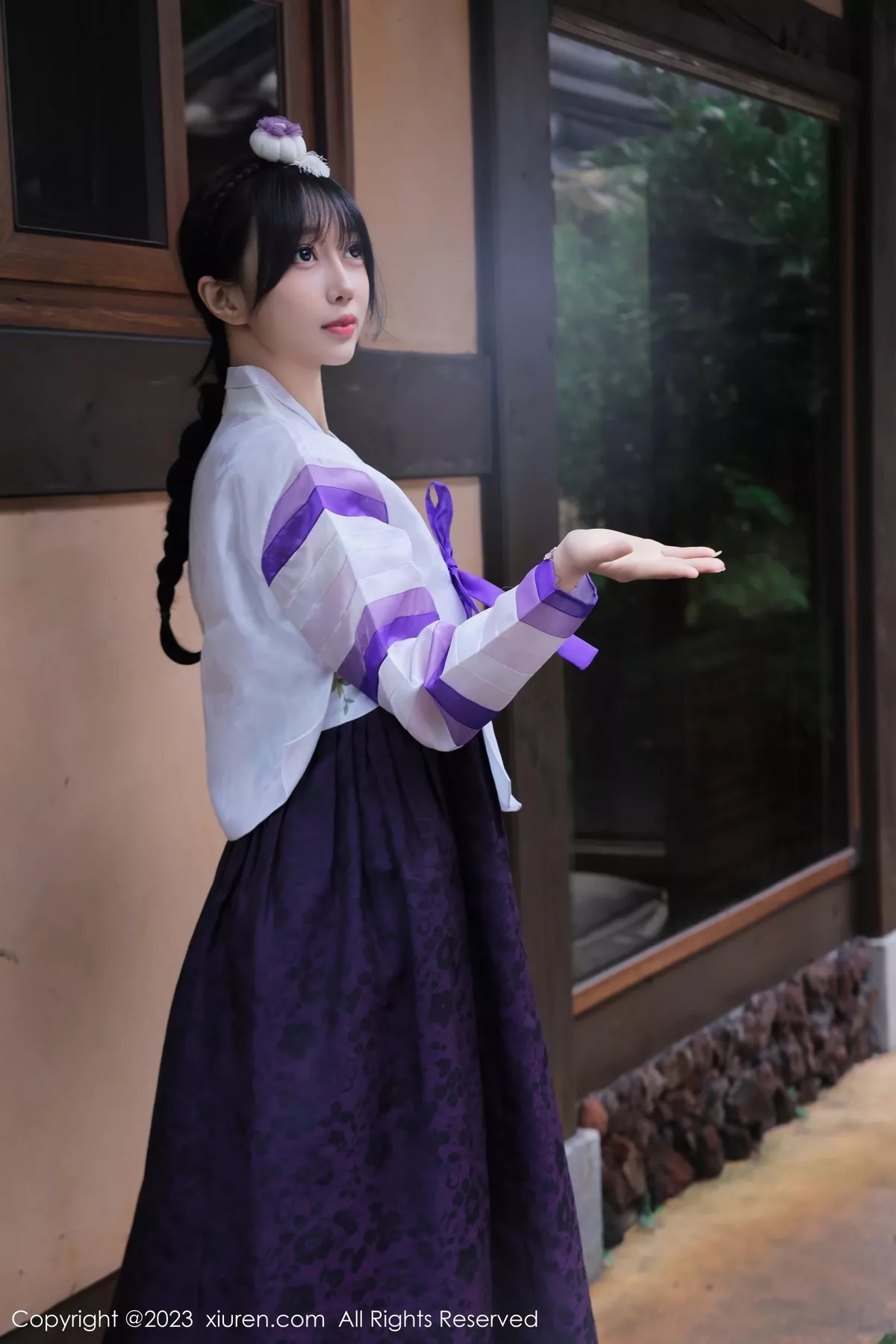 秀人集.com_[XiuRen秀人网]No.7677_模特玥儿玥er济州岛旅拍大长今服饰半脱秀完美身姿迷人诱惑写真66P