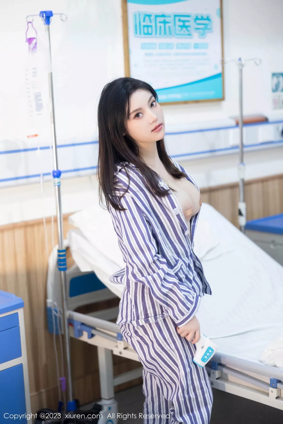 秀人集.com_[XiuRen秀人网]No.7683_模特合集豆瓣酱护士主题病号服饰配白色蕾丝袜秀美腿诱惑写真98P