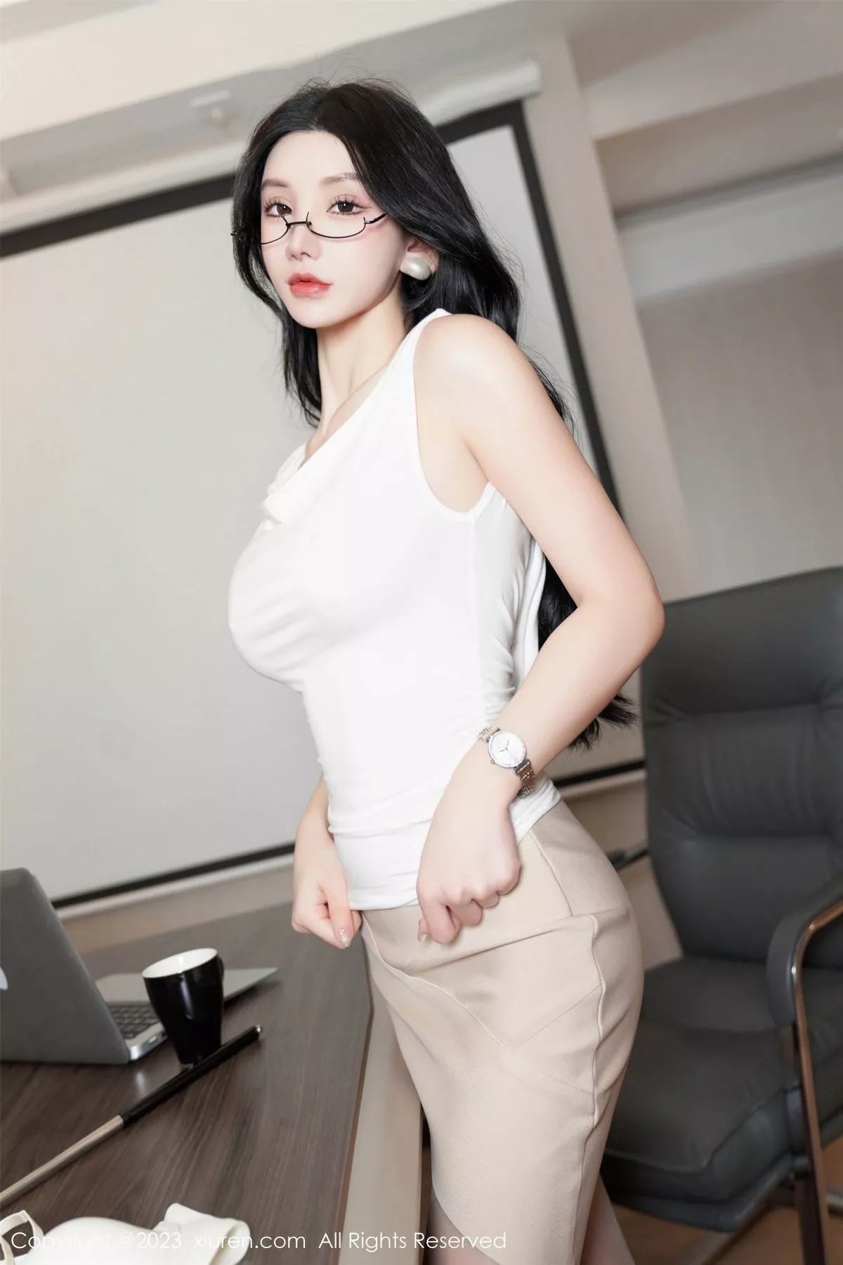 秀人集.com_[XiuRen秀人网]No.7682_女神周于希Sally内衣销售剧情超薄无内黑丝秀惹火身材诱惑写真90P