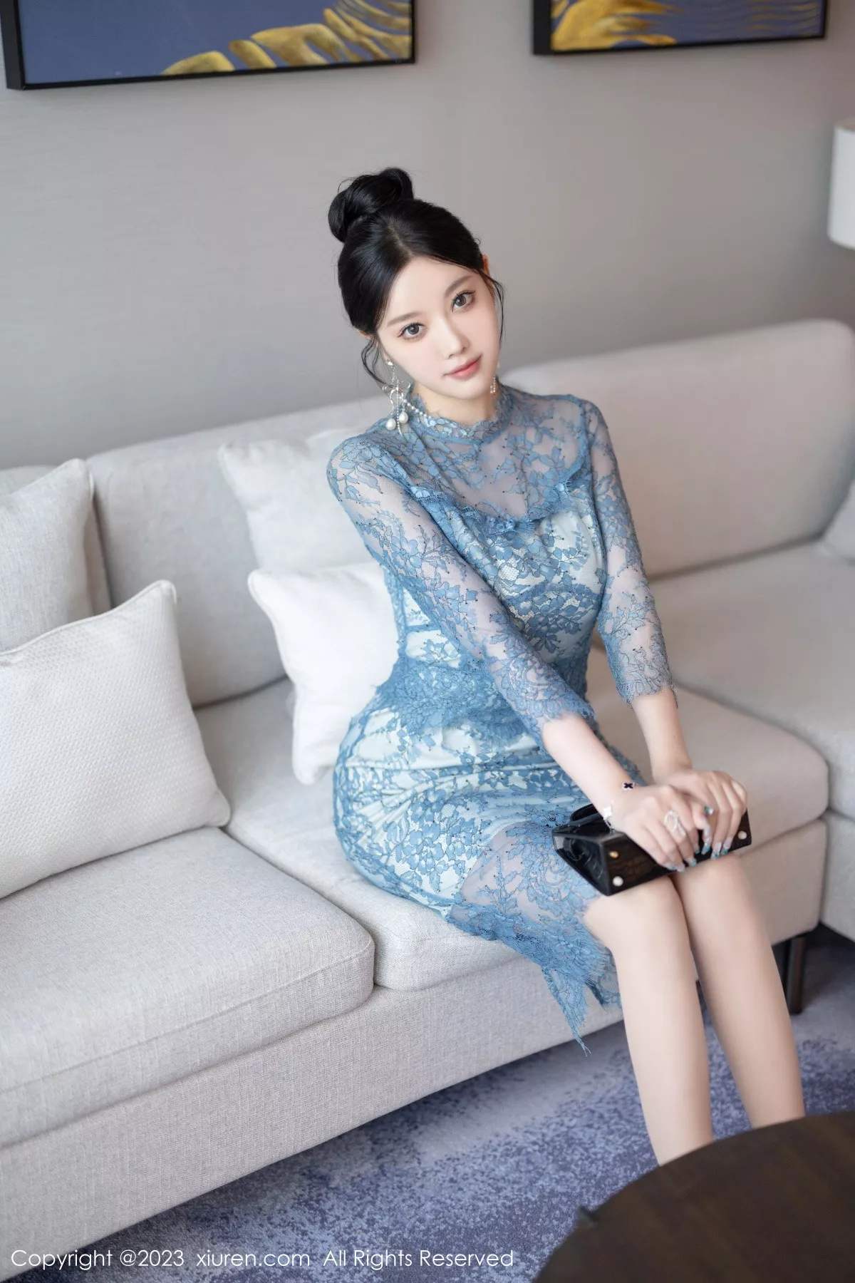 秀人集.com_[XiuRen秀人网]No.7732_女神杨晨晨蓝灰色薄纱旗袍+性感淡蓝情趣服秀惹火身材诱惑写真82P