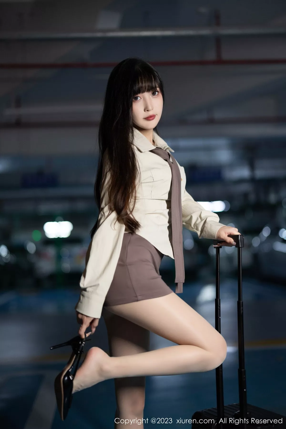 秀人集.com_[XiuRen秀人网]No.7745_模特林星阑性感杏色上衣配短裙露原色丝袜秀苗条身材诱惑写真83P