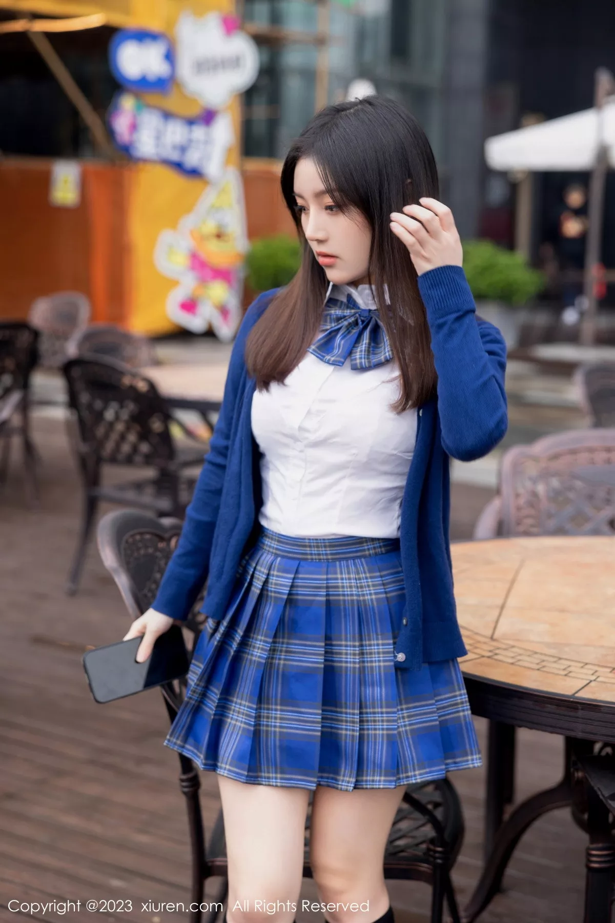 秀人集.com_[XiuRen秀人网]No.7754_模特豆瓣酱性感蓝色上衣配蓝色格子短裙露白色蕾丝内衣诱惑写真92P