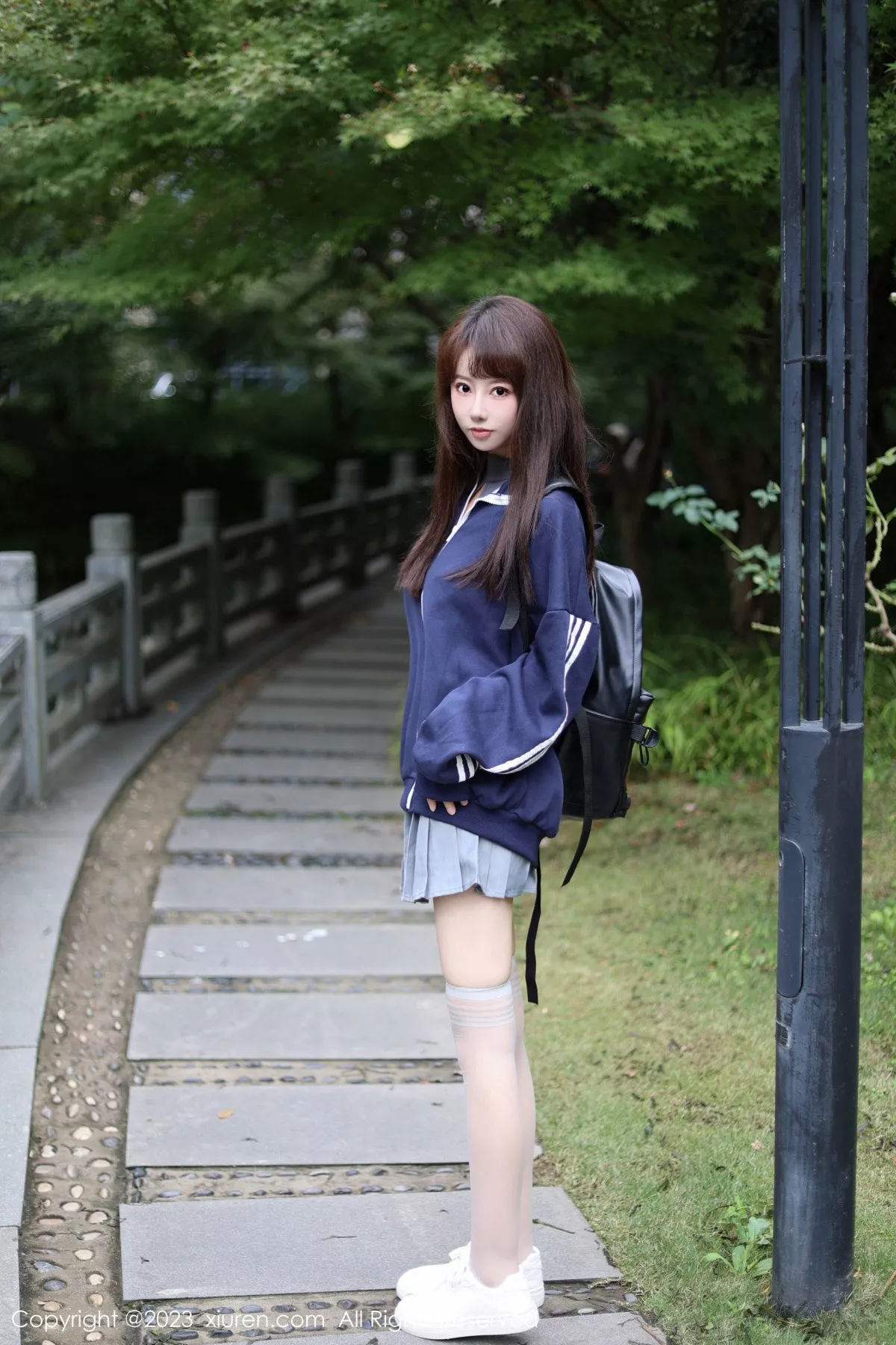 秀人集.com_[XiuRen秀人网]No.7784_模特韩系学妹性感蓝色休闲服饰露灰色轻透连体内衣迷人诱惑写真69P