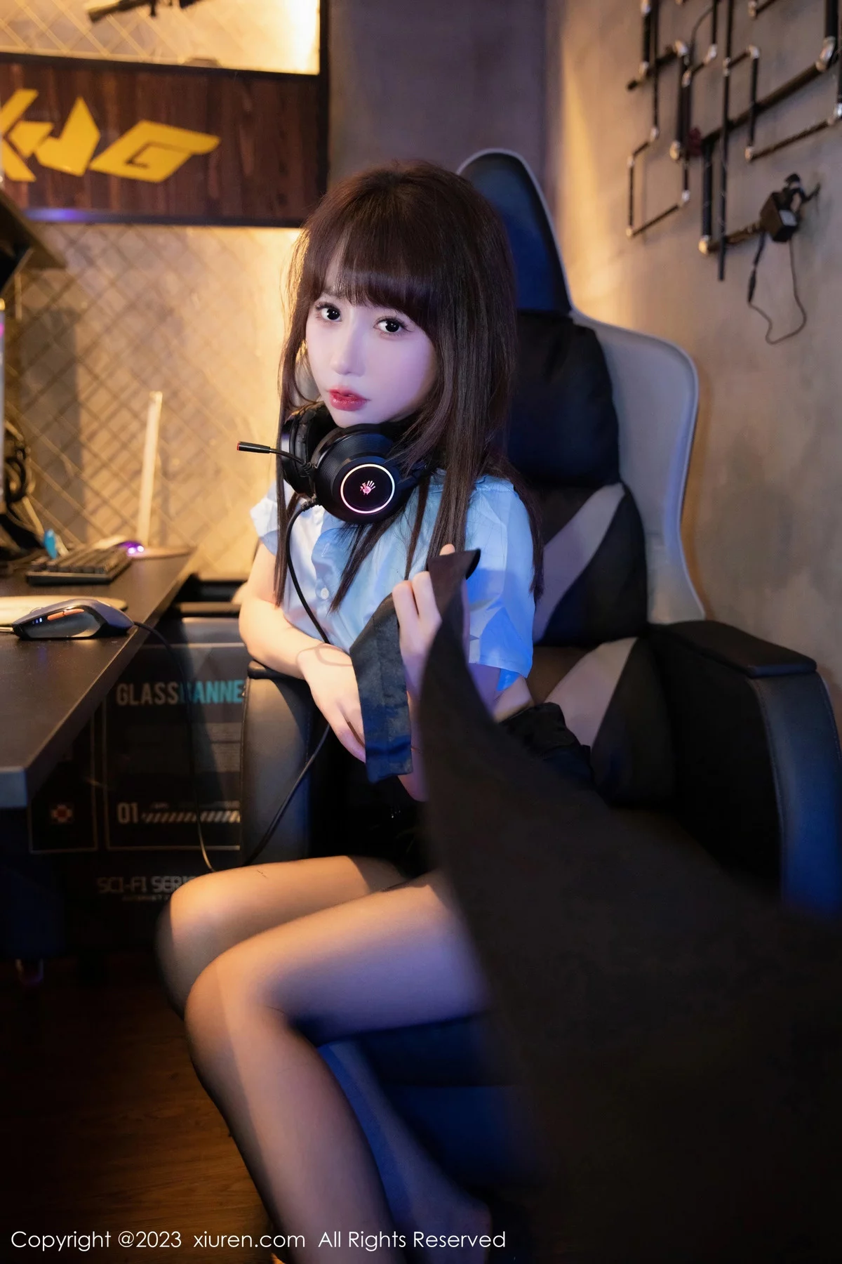 秀人集.com_[XiuRen秀人网]No.7816_新人模特夏Yao性感情趣海军服配黑丝裤袜秀曼妙身姿诱惑写真76P