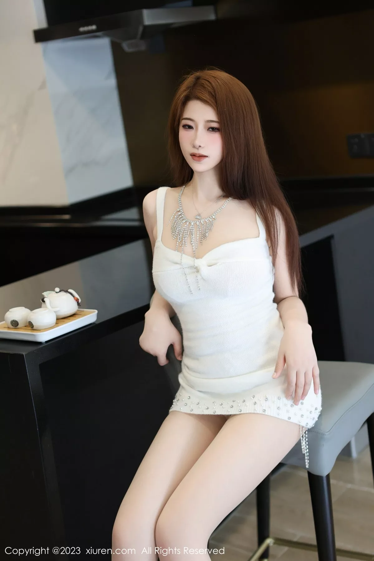 秀人集.com_[XiuRen秀人网]No.7690_新人模特月酱儿性感白色连衣短裙配超薄肉丝秀豪乳翘臀诱惑写真69P