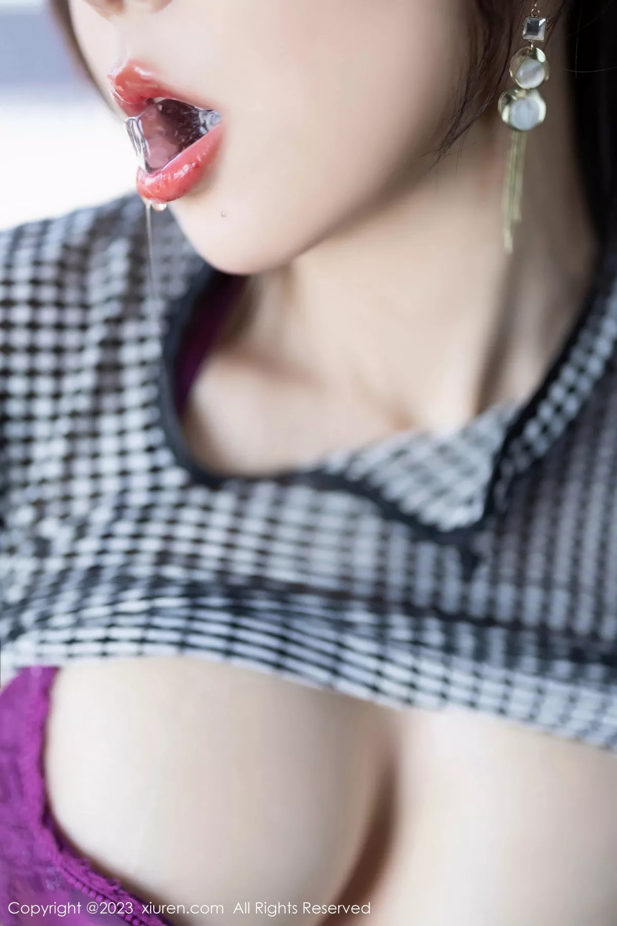 秀人集.com_[XiuRen秀人网]No.7703_女神王馨瑶yanni性感玫红色内衣配超薄无内黑丝惹火诱惑写真81P