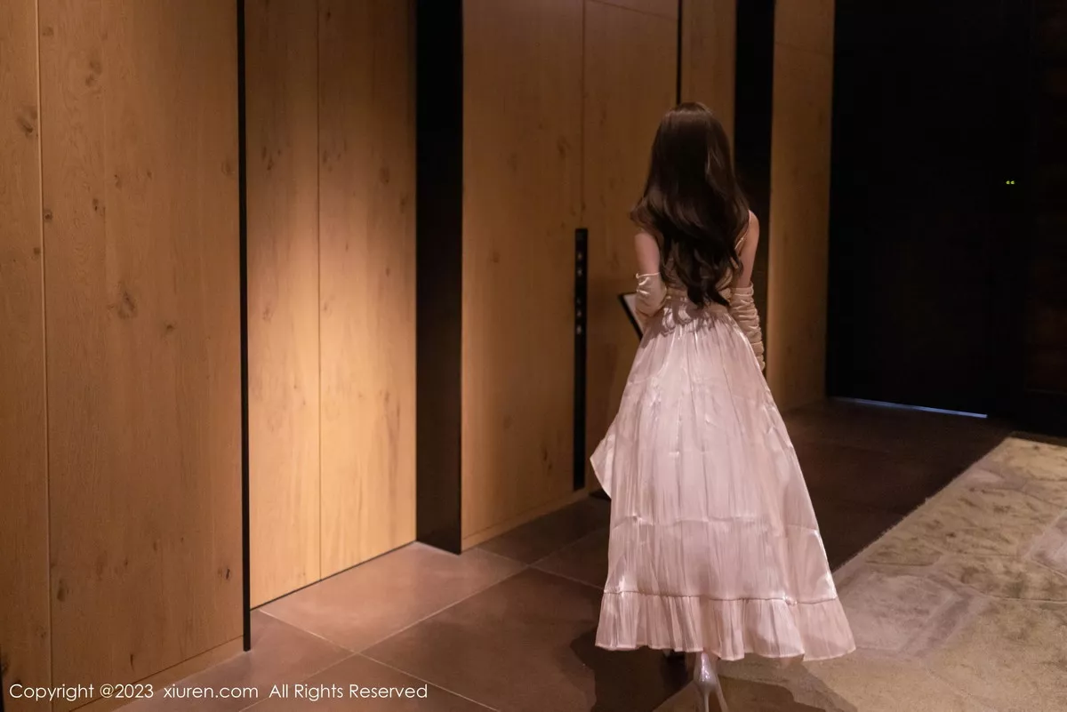 秀人集.com_[XiuRen秀人网]No.7702_模特杏子Yada角色扮演性感米色长裙露米色内衣完美诱惑写真80P