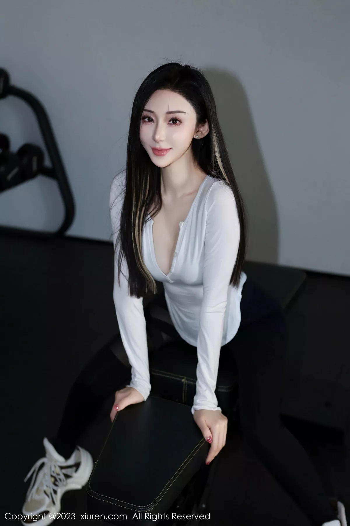 秀人集.com_[XiuRen秀人网]No.7705_模特田兮白脱白色上衣露性感黑色比基尼服饰秀完美身材诱惑写真89P