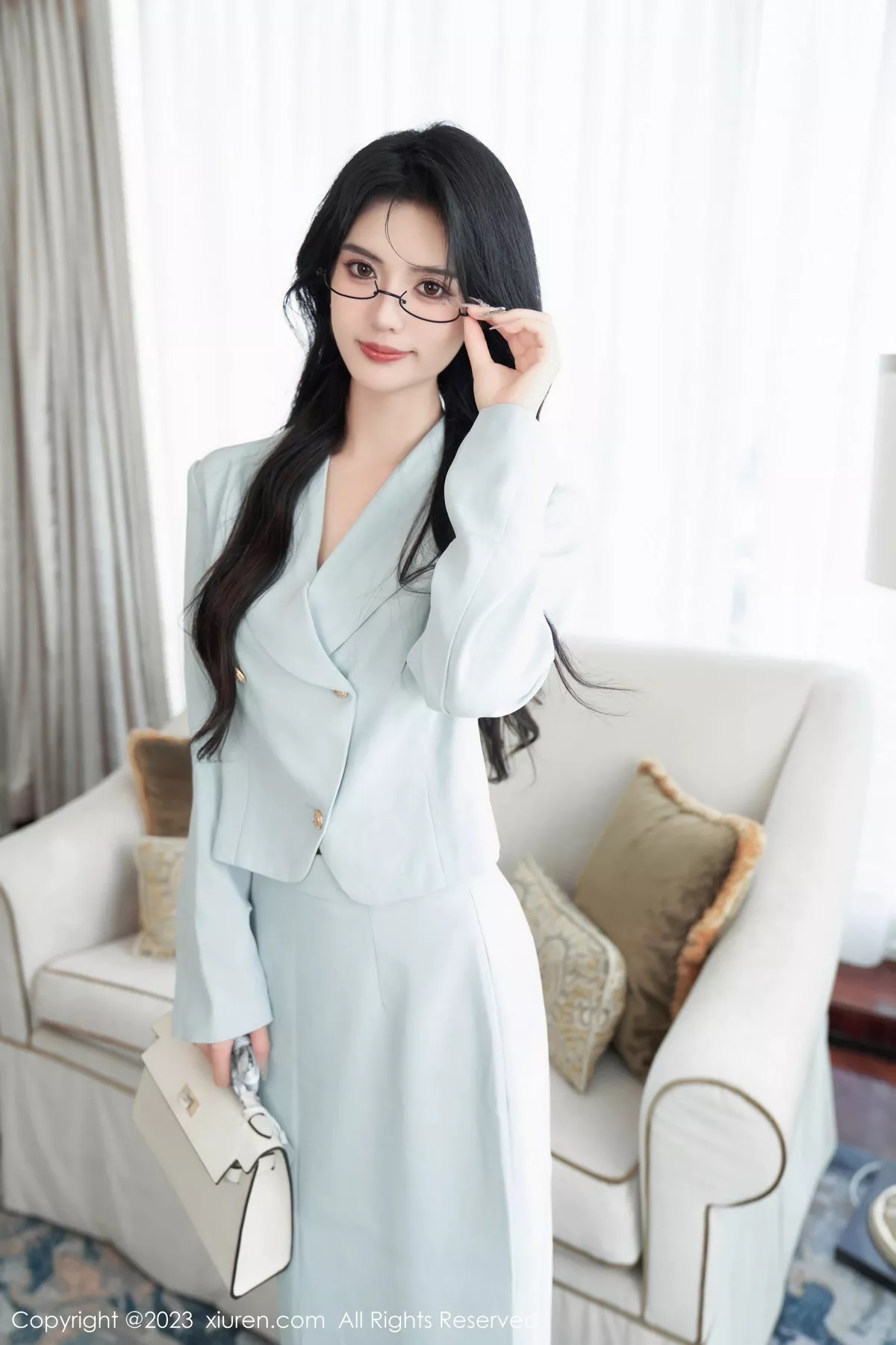 秀人集.com_[XiuRen秀人网]No.7708_模特浅浅Danny性感浅色服饰露紫色蕾丝内衣秀曼妙身姿诱惑写真74P