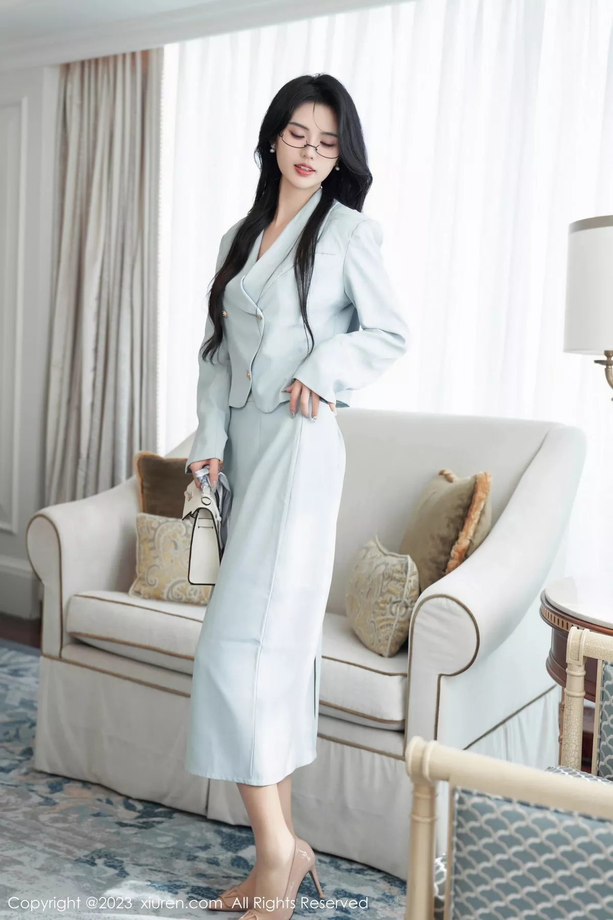 秀人集.com_[XiuRen秀人网]No.7708_模特浅浅Danny性感浅色服饰露紫色蕾丝内衣秀曼妙身姿诱惑写真74P