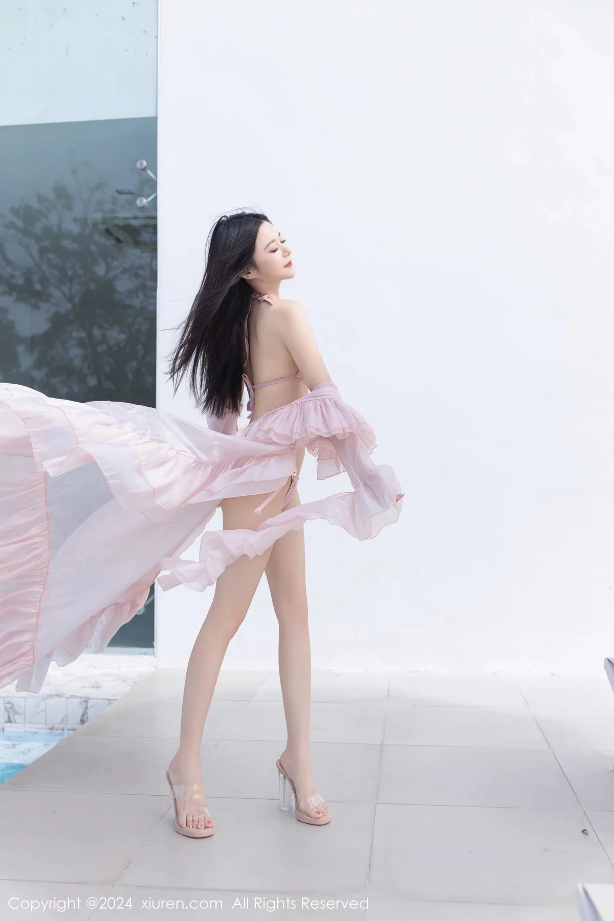 秀人集.com_[XiuRen秀人网]No.7920_模特鱼子酱Fish泳池边性感粉色比基尼服饰秀曼妙身姿诱惑写真81P