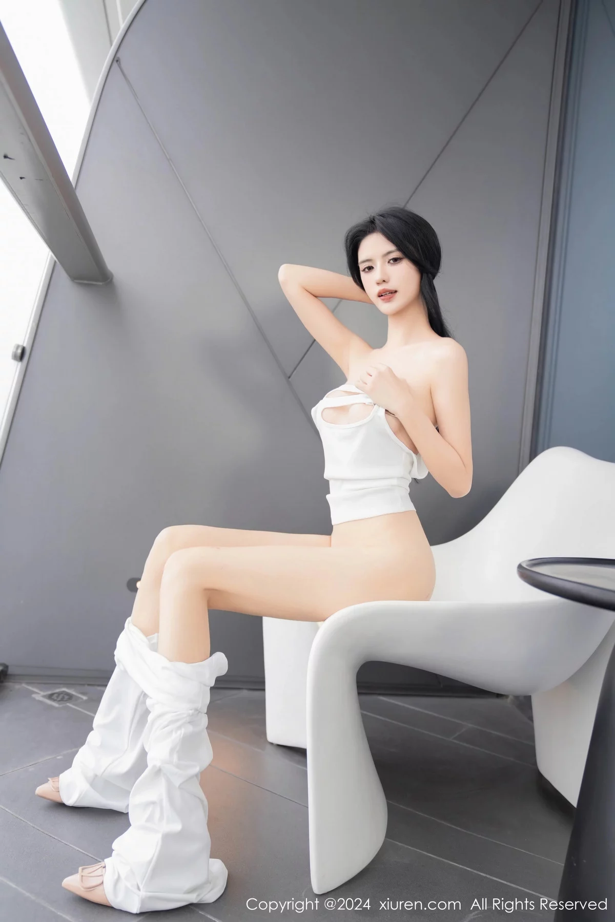 秀人集.com_[XiuRen秀人网]No.7937_模特浅浅Danny性感简约白色套装露白色内衣秀曼妙身姿诱惑写真82P