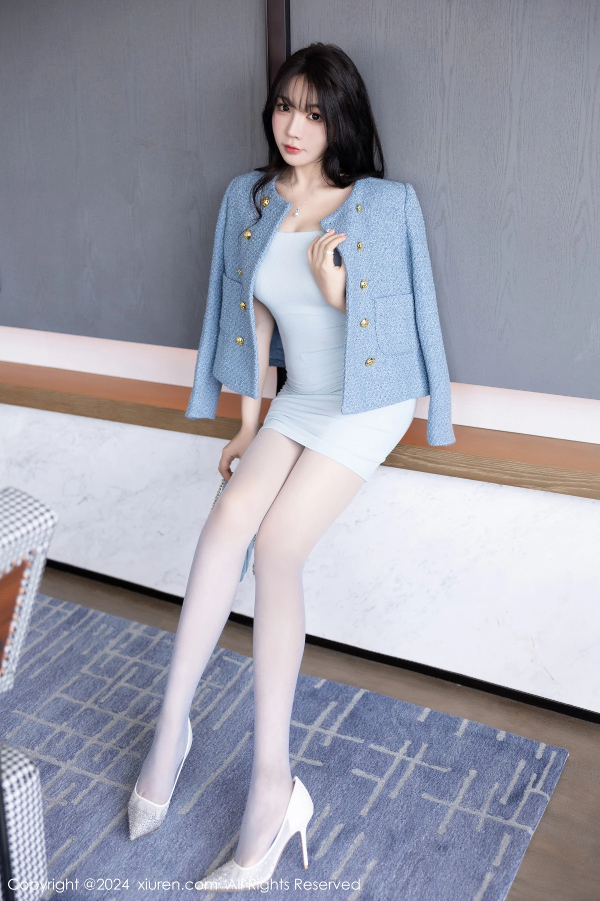 秀人集.com_[XiuRen秀人网]No.7976_女神徐莉芝Booty淡蓝连衣短裙+白色蕾丝内衣秀曼妙身姿诱惑写真90P