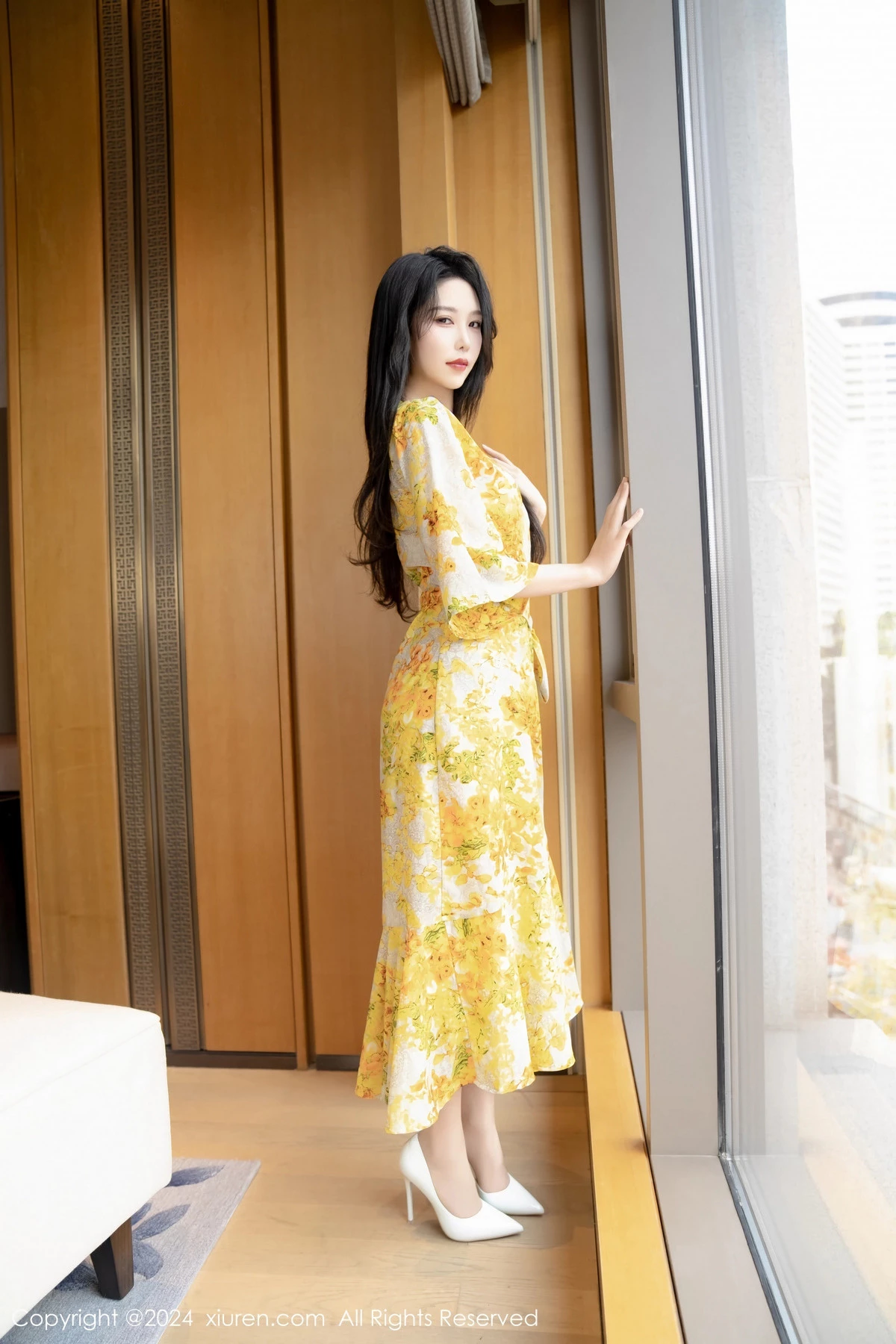 秀人集.com_[XiuRen秀人网]No.7981_模特利世情节拍摄性感黄色连衣裙露白色蕾丝内衣完美诱惑写真99P