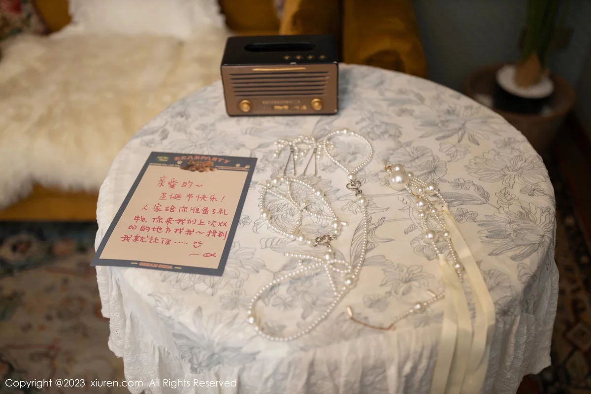 秀人集.com_[XiuRen秀人网]No.7854_模特鱼子酱Fish圣诞主题脱红色短裙露白色轻透内衣撩人诱惑写真81P