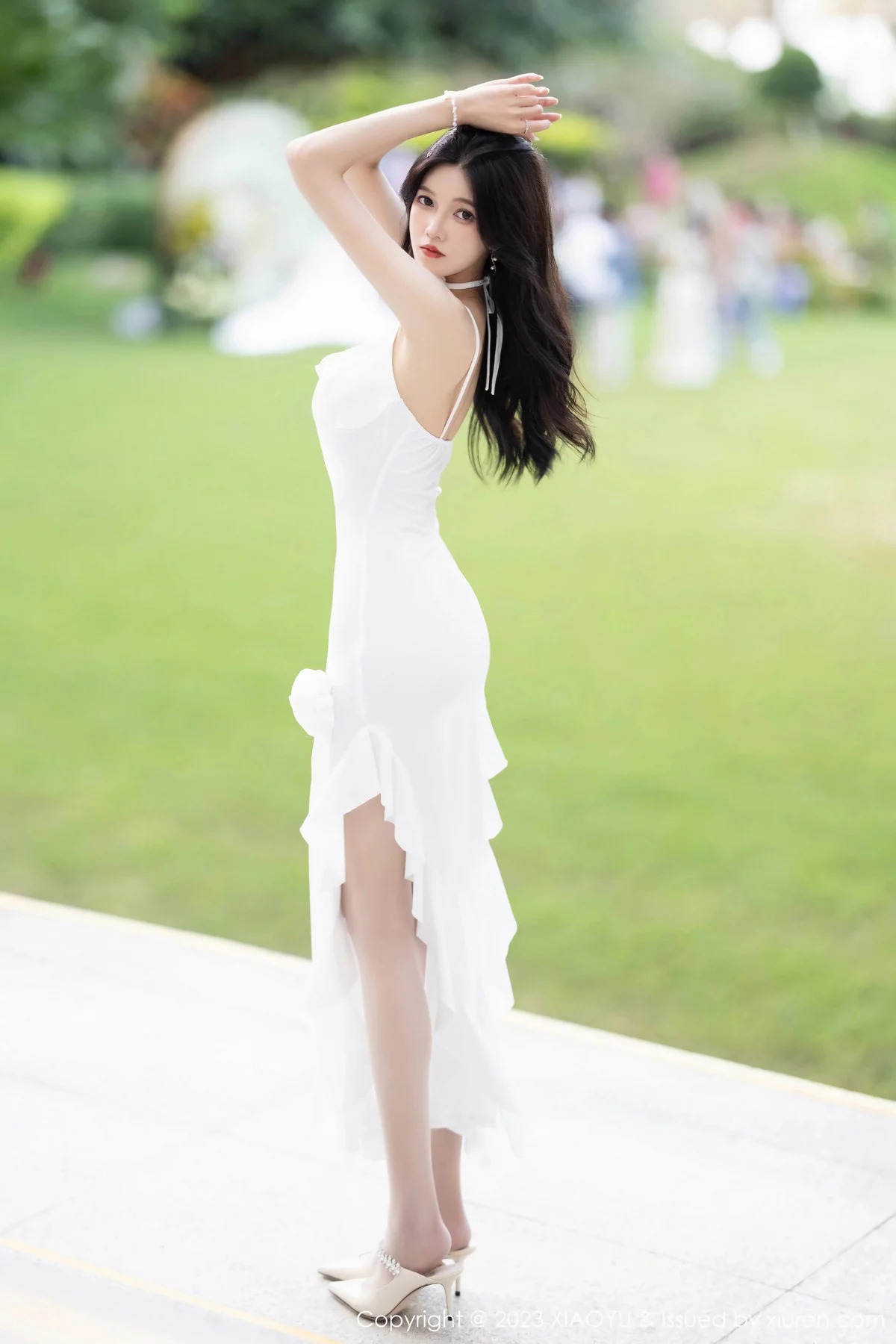 秀人集.com_[XiaoYu画语界]Vol.1171_模特程程程白色吊带裙+性感黑色轻透情趣服秀苗条身材诱惑写真83P