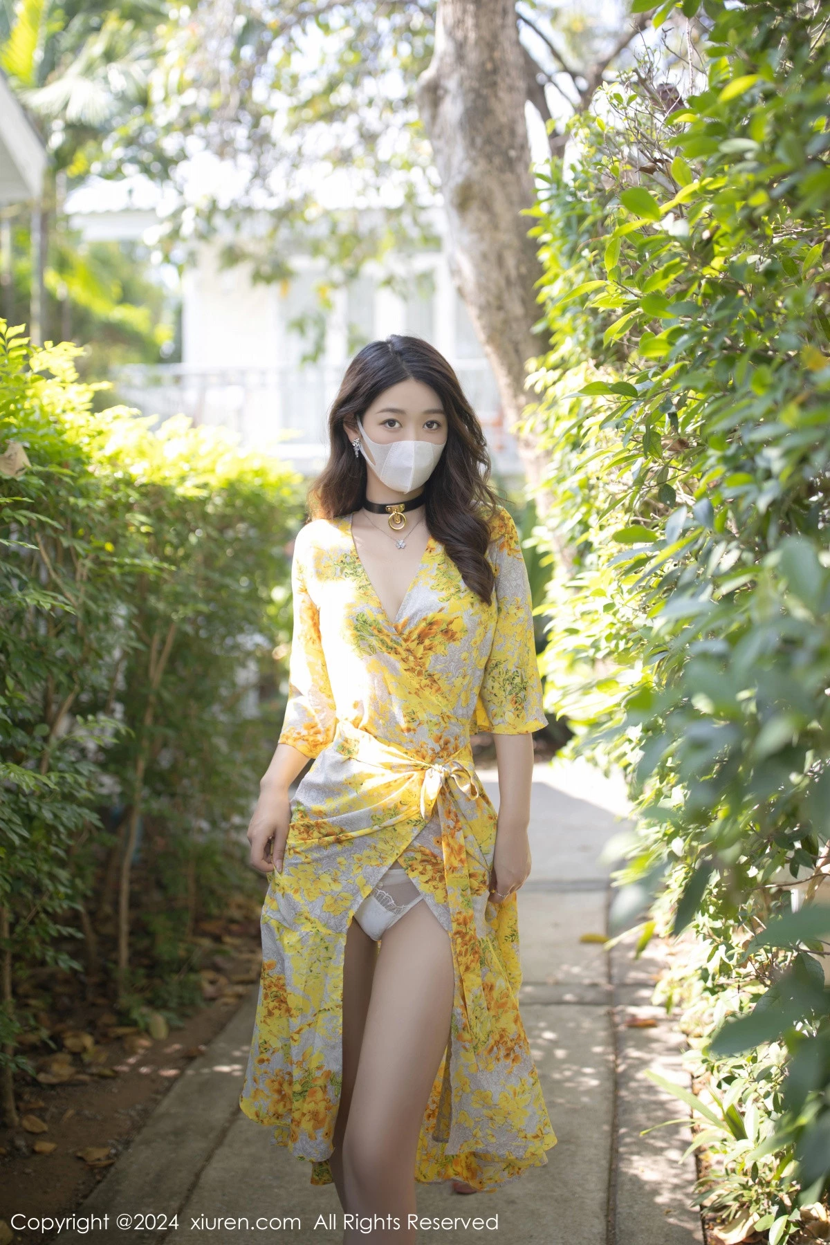 秀人集.com_[XiuRen秀人网]No.8001_模特唐安琪性感黄色长裙露白色蕾丝内衣配原色丝袜迷人诱惑写真80P