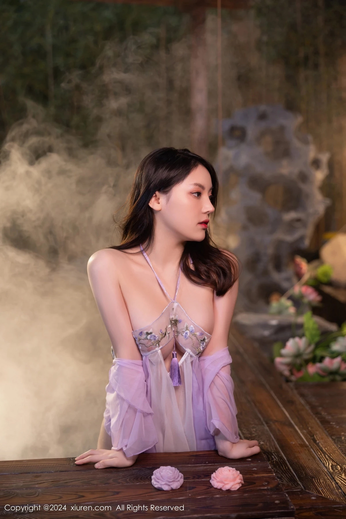 秀人集.com_[XiuRen秀人网]No.8059_模特豆瓣酱性感轻透紫色古装服饰透视秀惹火身材极致诱惑写真80P